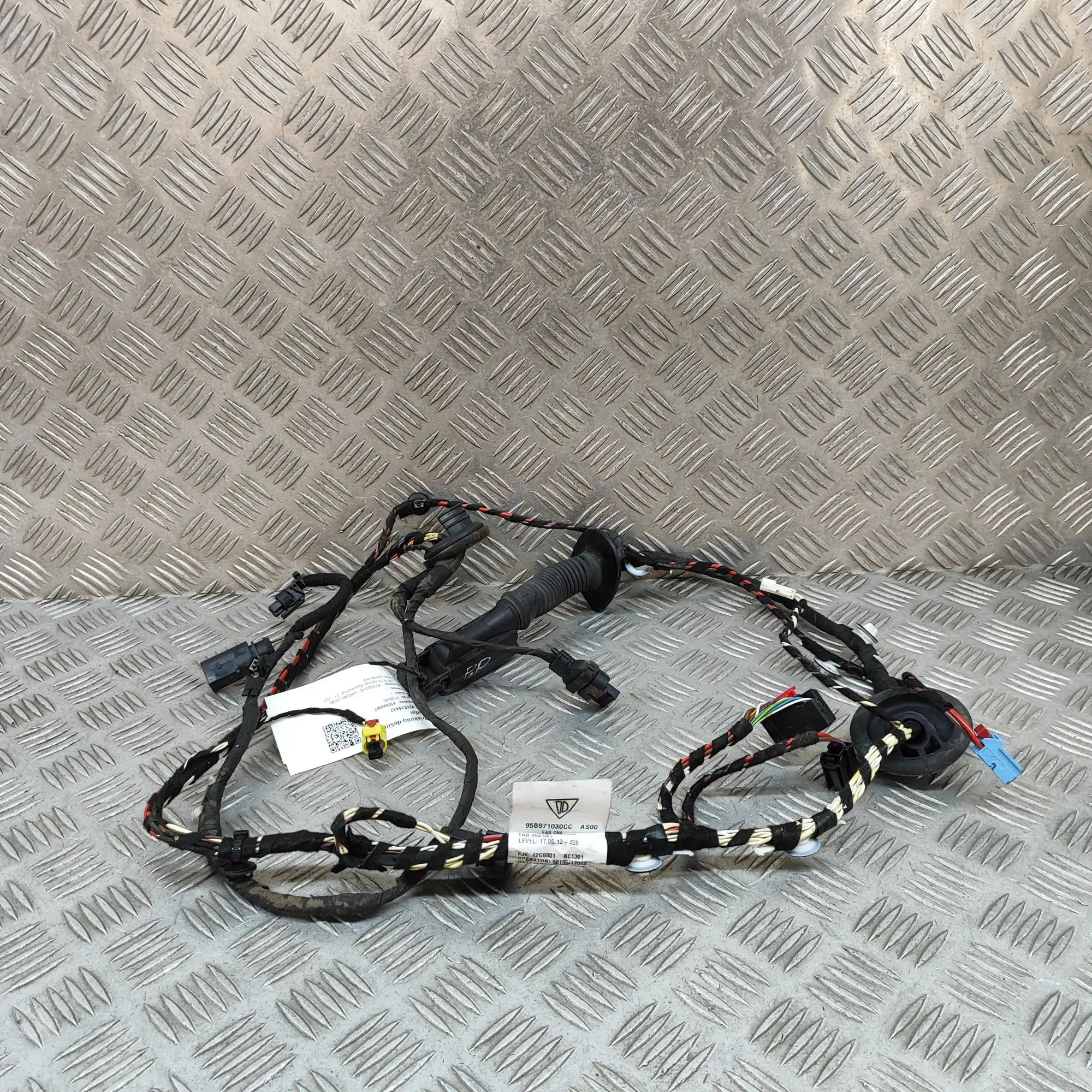 Porsche Macan Door wiring — front right Door wiring — front right — PORSCHE MACAN (95B)...