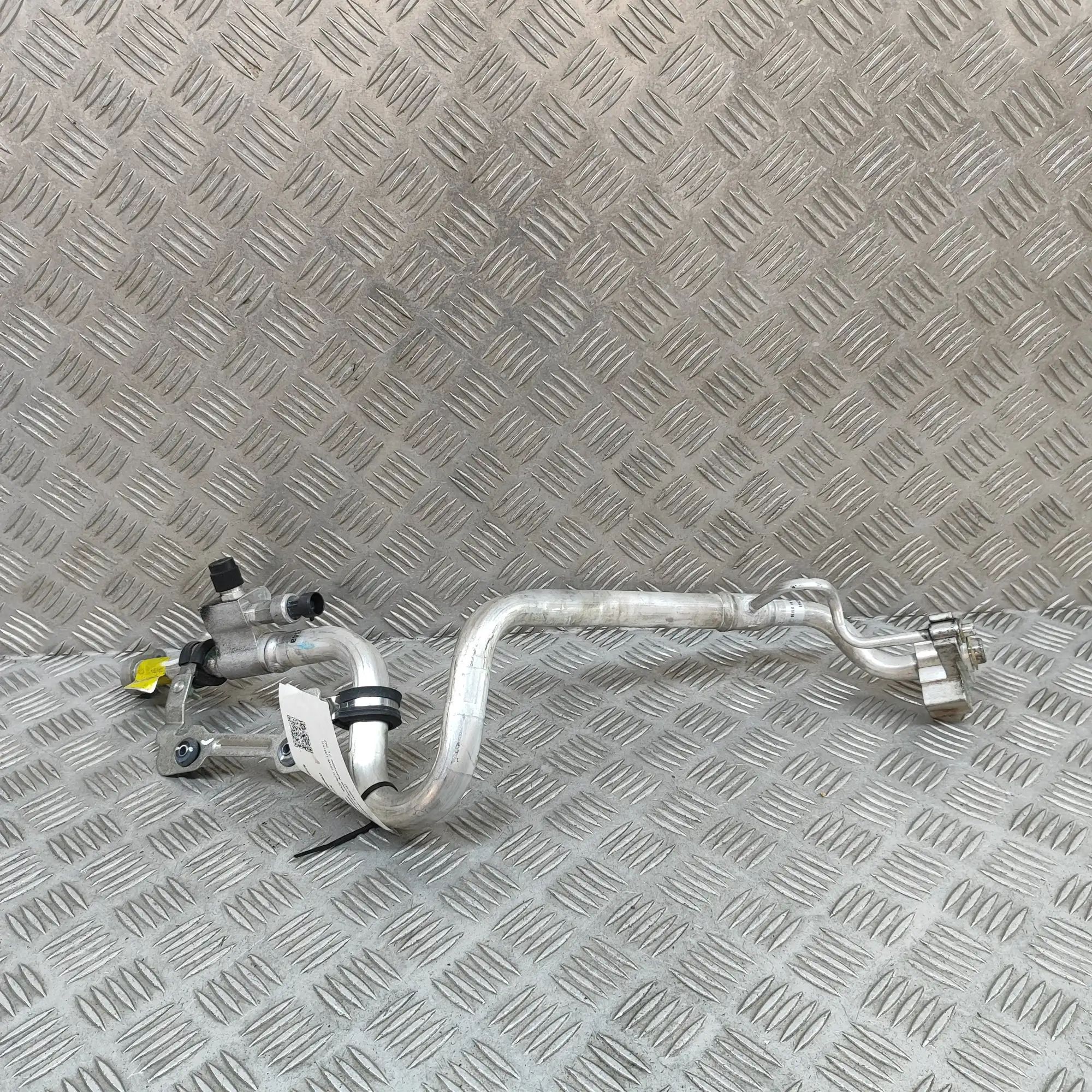 Maserati Ghibli A/C Air Con Hose Pipe A/C Air Con Hose Pipe — MASERATI GHIBLI (M157) ...