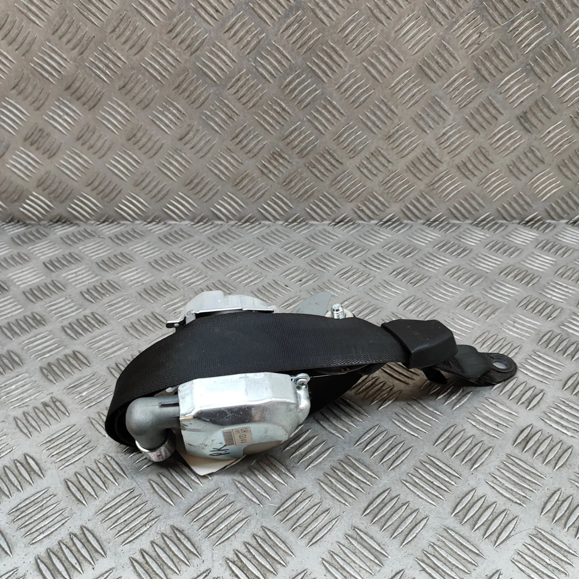 Kia Sorento Front Left Seatbelt Front Left Seatbelt — KIA SORENTO (II XM) (2009...