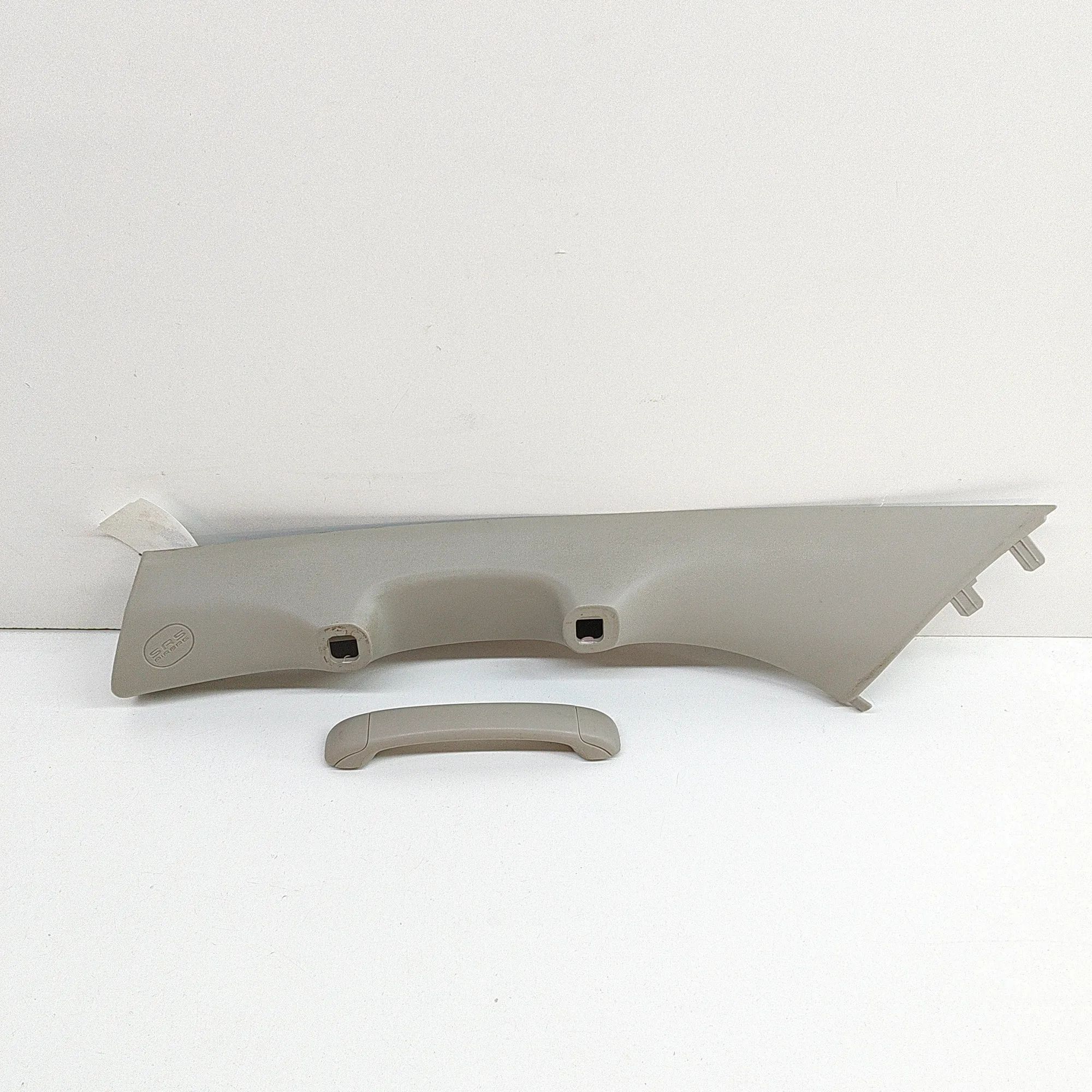 Isuzu D-Max Front Left A Pillar Trim Front Left A Pillar Trim — ISUZU D-MAX (II TFR,...