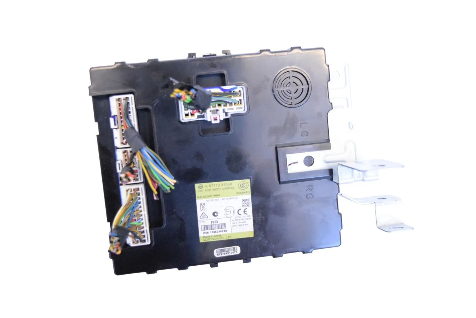 Ssangyong Korando, New Actyon Comfort Control Unit Comfort Control Unit — SSANGYONG KORANDO (2010-...