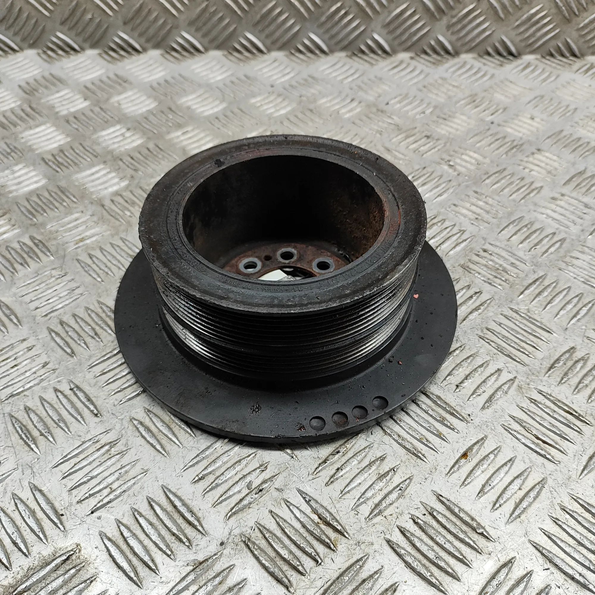 Land Rover Range Rover Шкив коленчатого вала Crankshaft pulley — LAND ROVER RANGE ROVER (III...