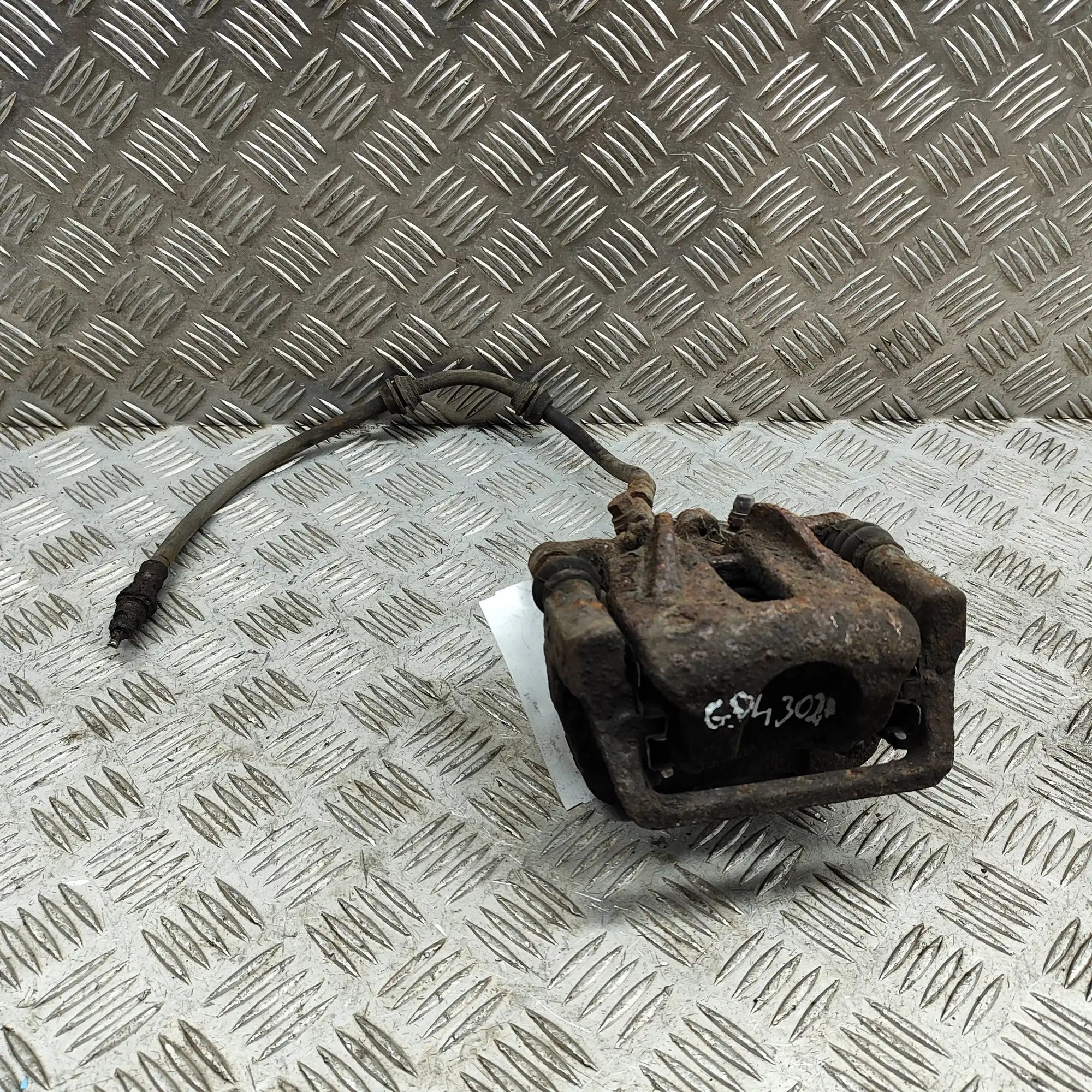 Land Rover Range Rover Evoque Brake caliper — rear right Brake caliper — rear right — LAND ROVER RANGE R...