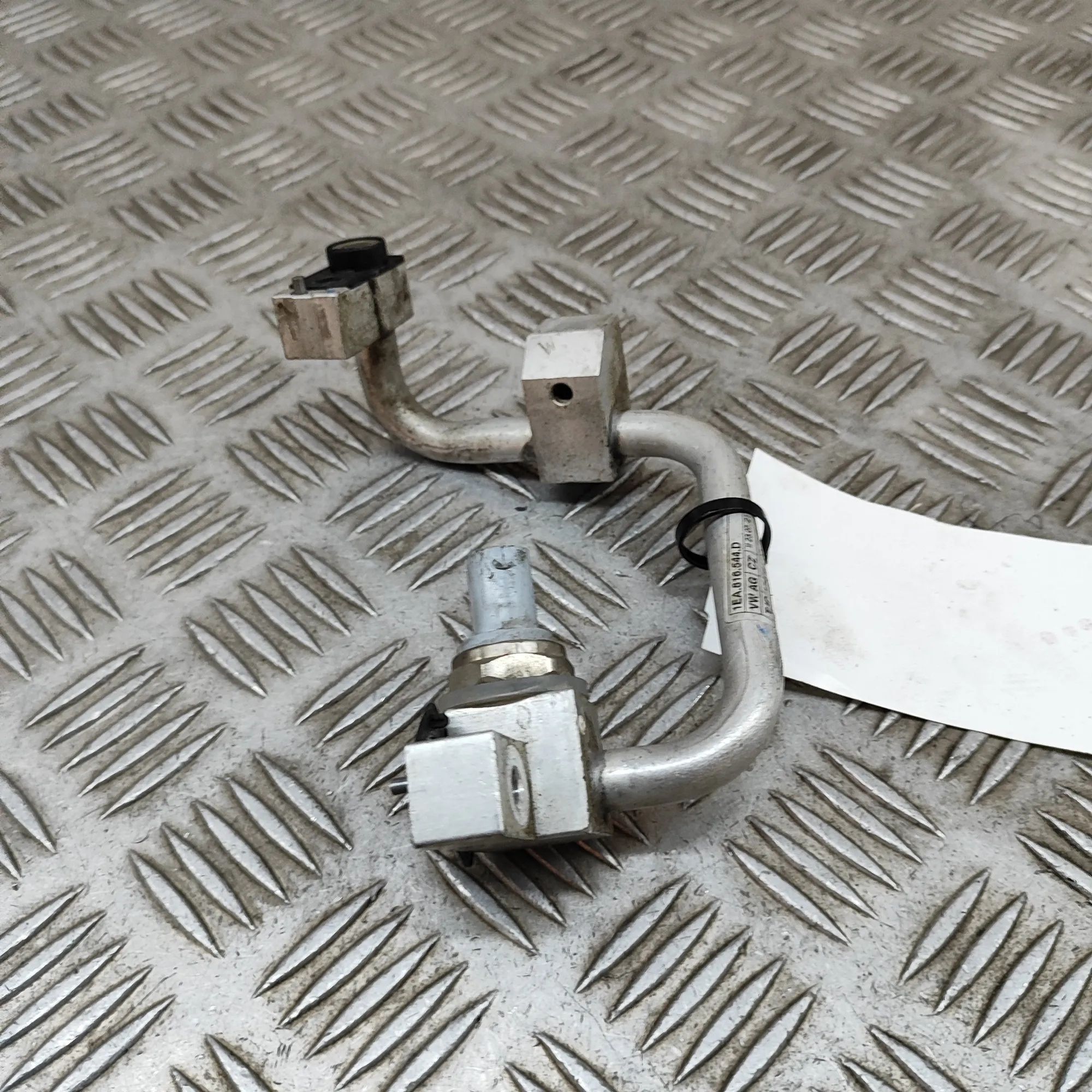 Skoda Enyaq A/C Air Con Hose Pipe A/C Air Con Hose Pipe — SKODA ENYAQ (iV SUV 5AC...