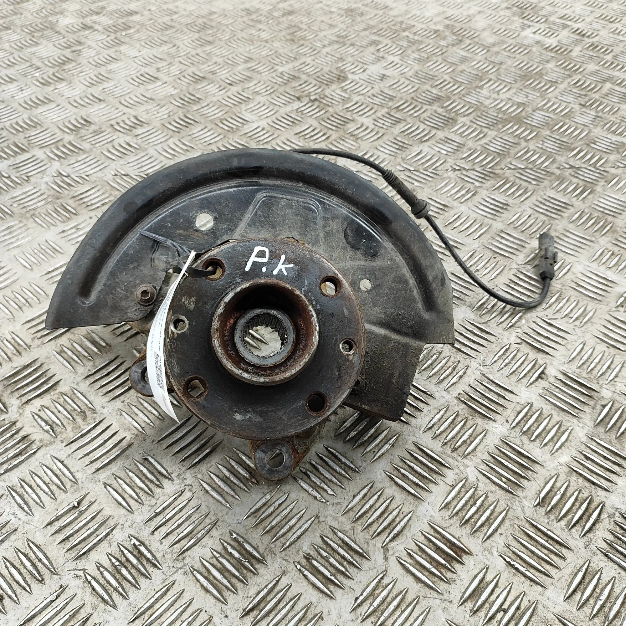 Renault Zoe Front Left Wheel Hub