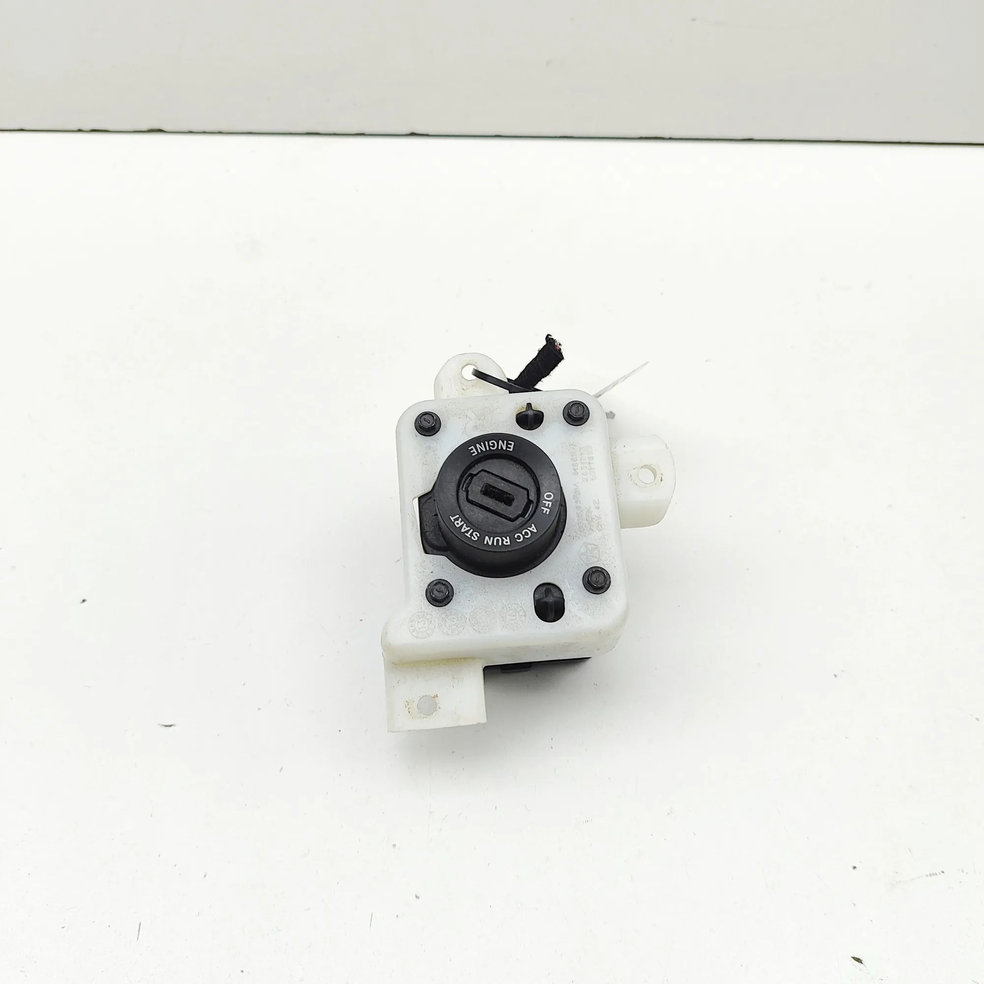 Jeep Cherokee (KL) Ignition lock Ignition lock — JEEP CHEROKEE (KL) (2013-PRESEN...
