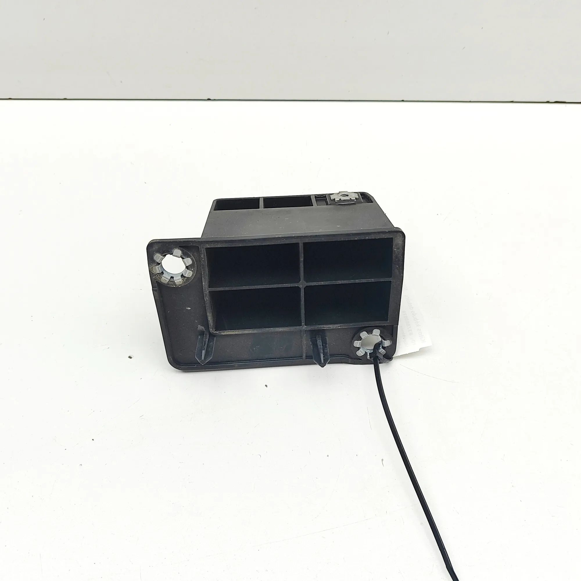 Renault Zoe Front Right Bumper Bracket