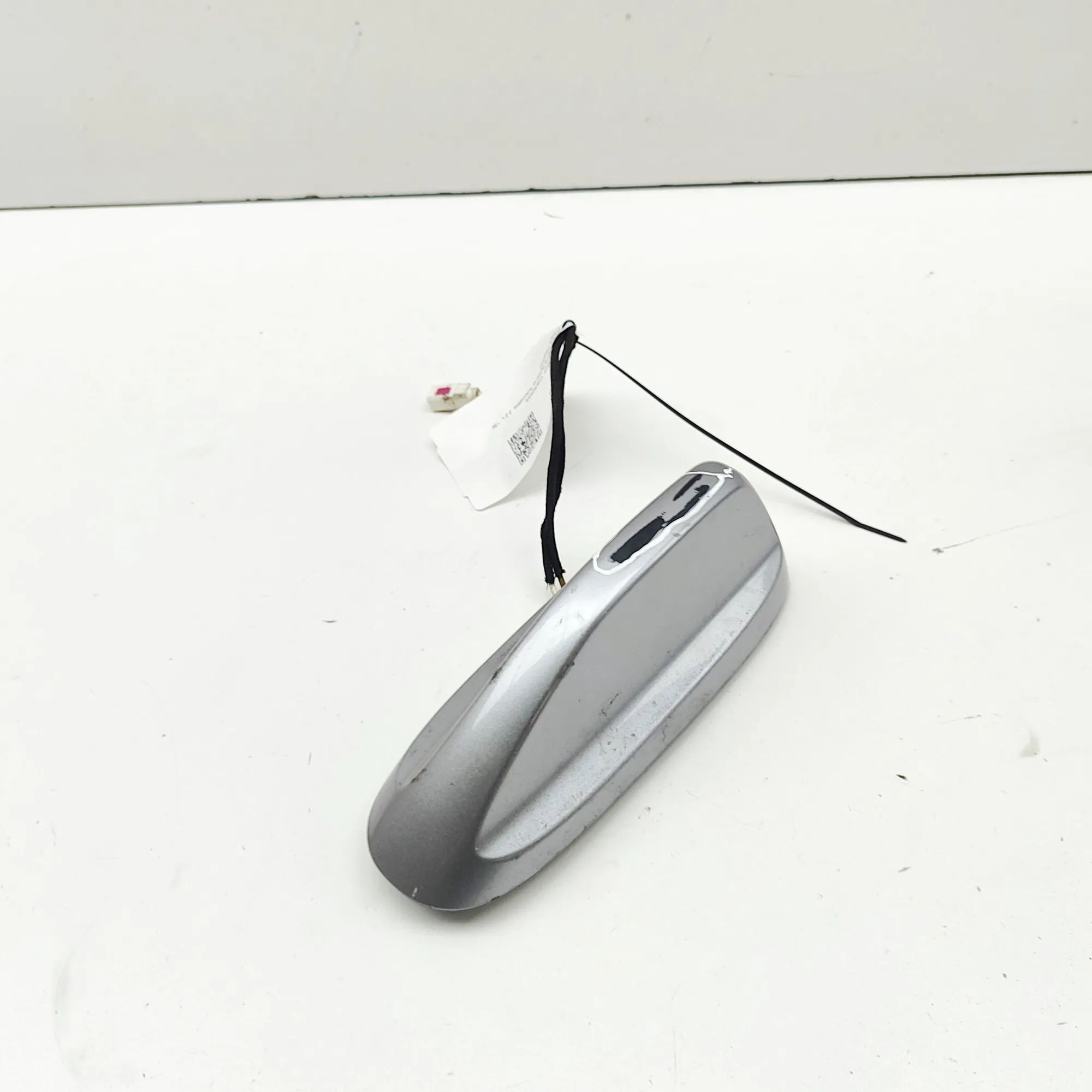 Jeep Cherokee (KL) антенна Antenna — JEEP CHEROKEE (KL) (2013-PRESENT) — 5...