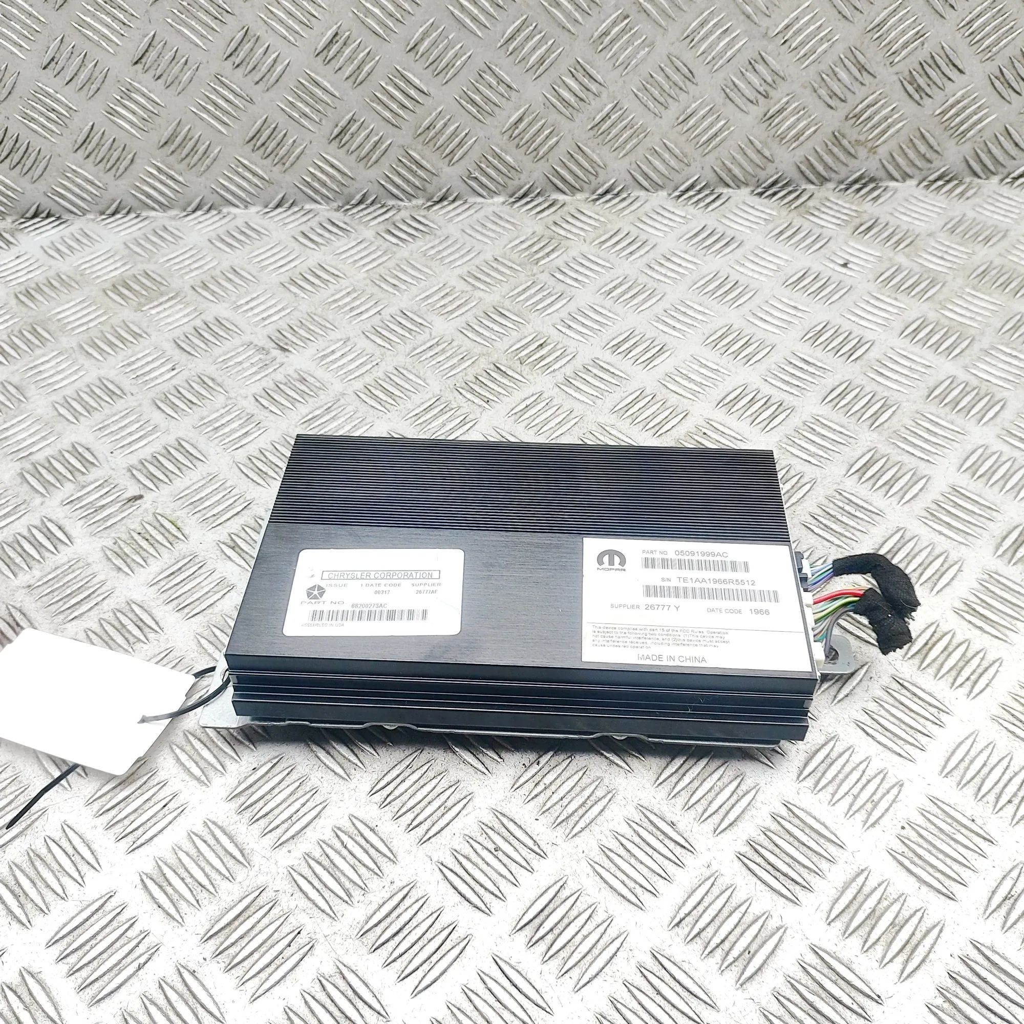 Jeep Cherokee (KL) Sound amplifier Sound amplifier — JEEP CHEROKEE (KL) (2013-PRES...