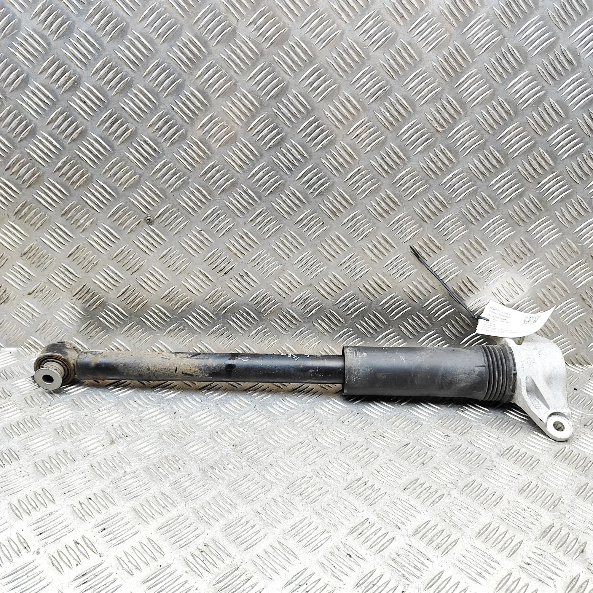 Jaguar XE Shock absorber — rear left Shock absorber — rear left — JAGUAR XE (X760) (...