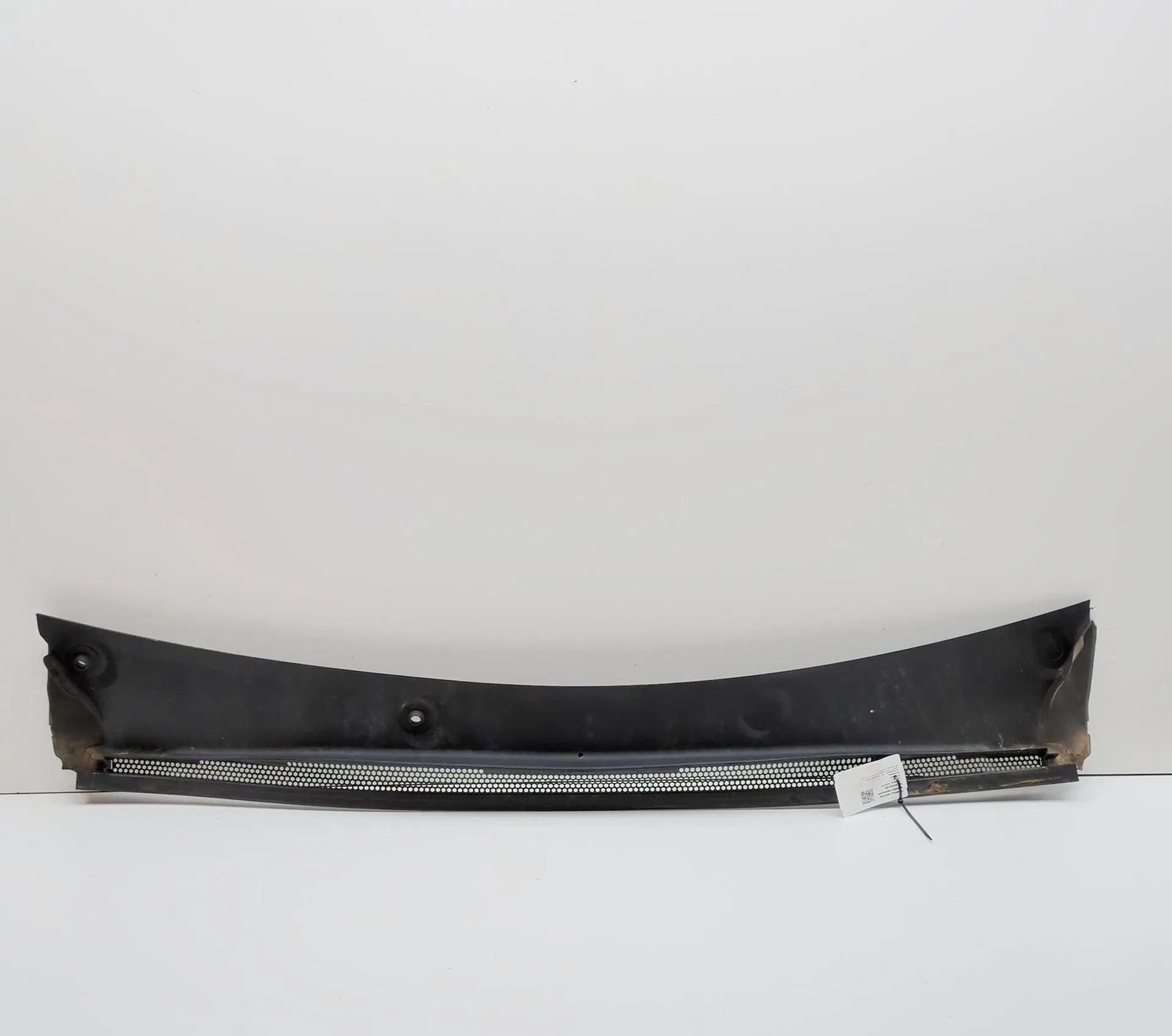Opel Crossland X Front Wiper Cowl Trim Front Wiper Cowl Trim — OPEL CROSSLAND (X P17) ...
