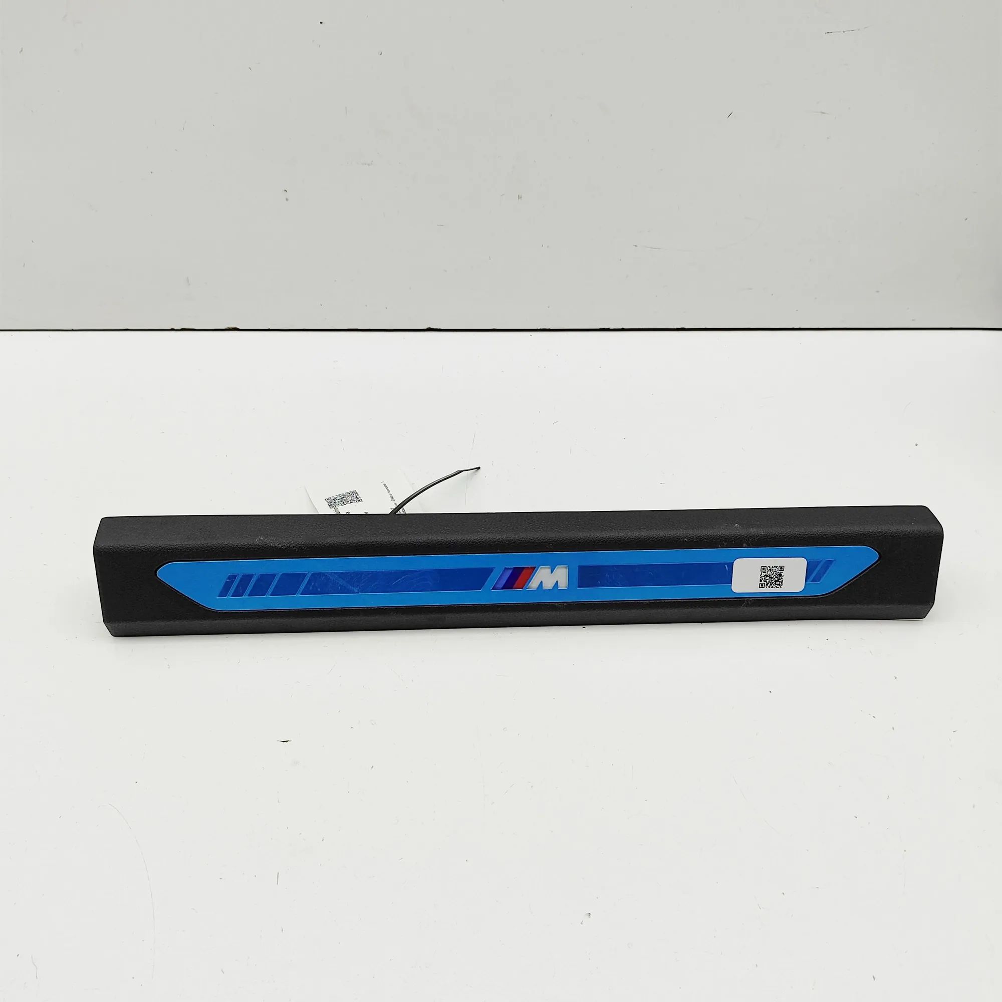 BMW X5 (G05) Interior sill trim — front left Interior sill trim — front left — BMW X5 (G05) ...