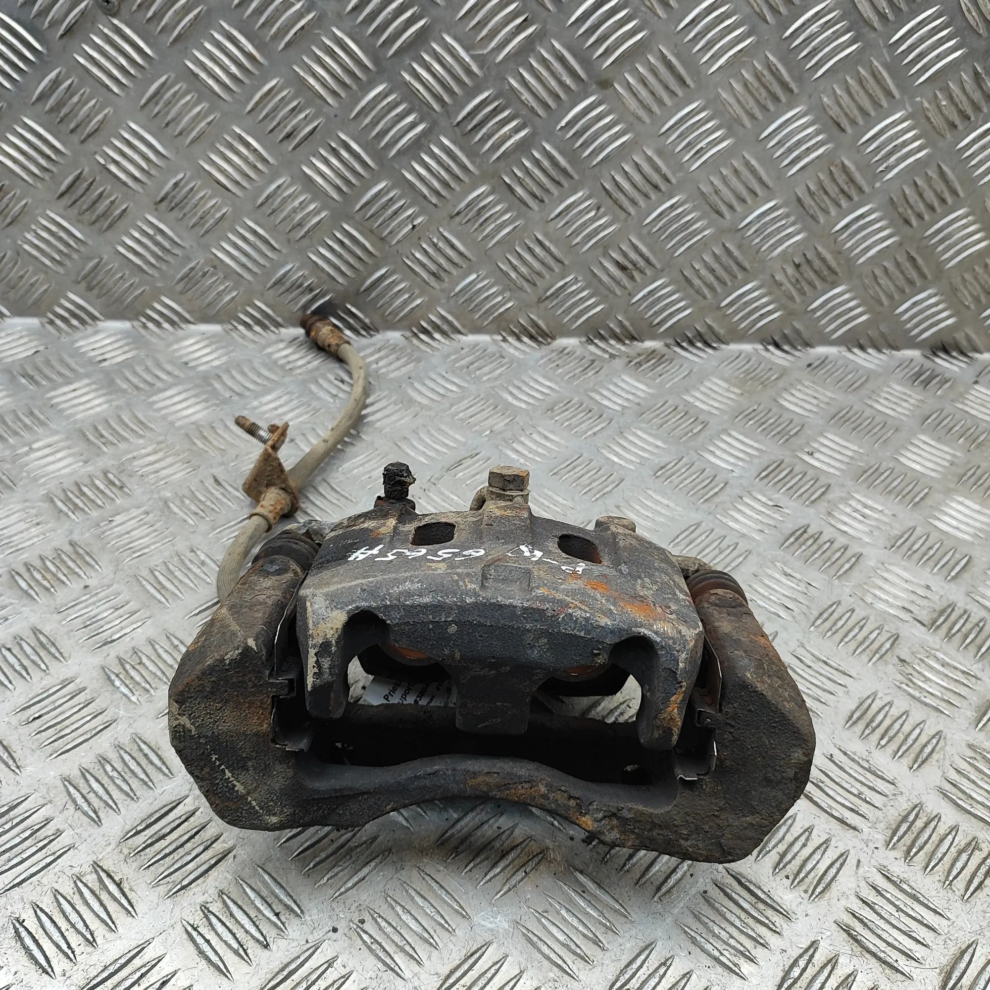 Isuzu D-Max Brake caliper — front left Brake caliper — front left — ISUZU D-MAX (II TF...