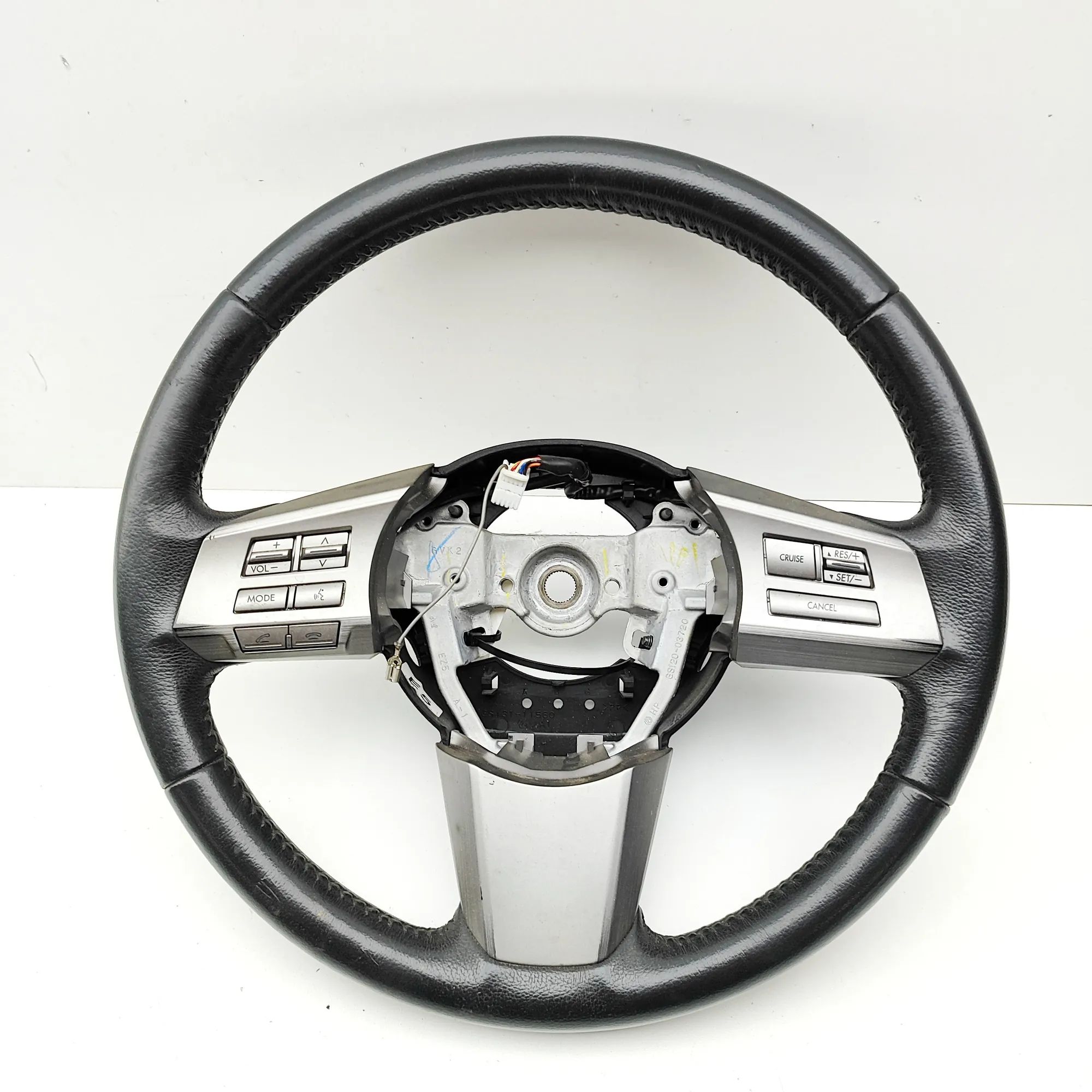 Subaru Legacy steering wheel Steering Wheel — SUBARU LEGACY (V Estate BR) (2...
