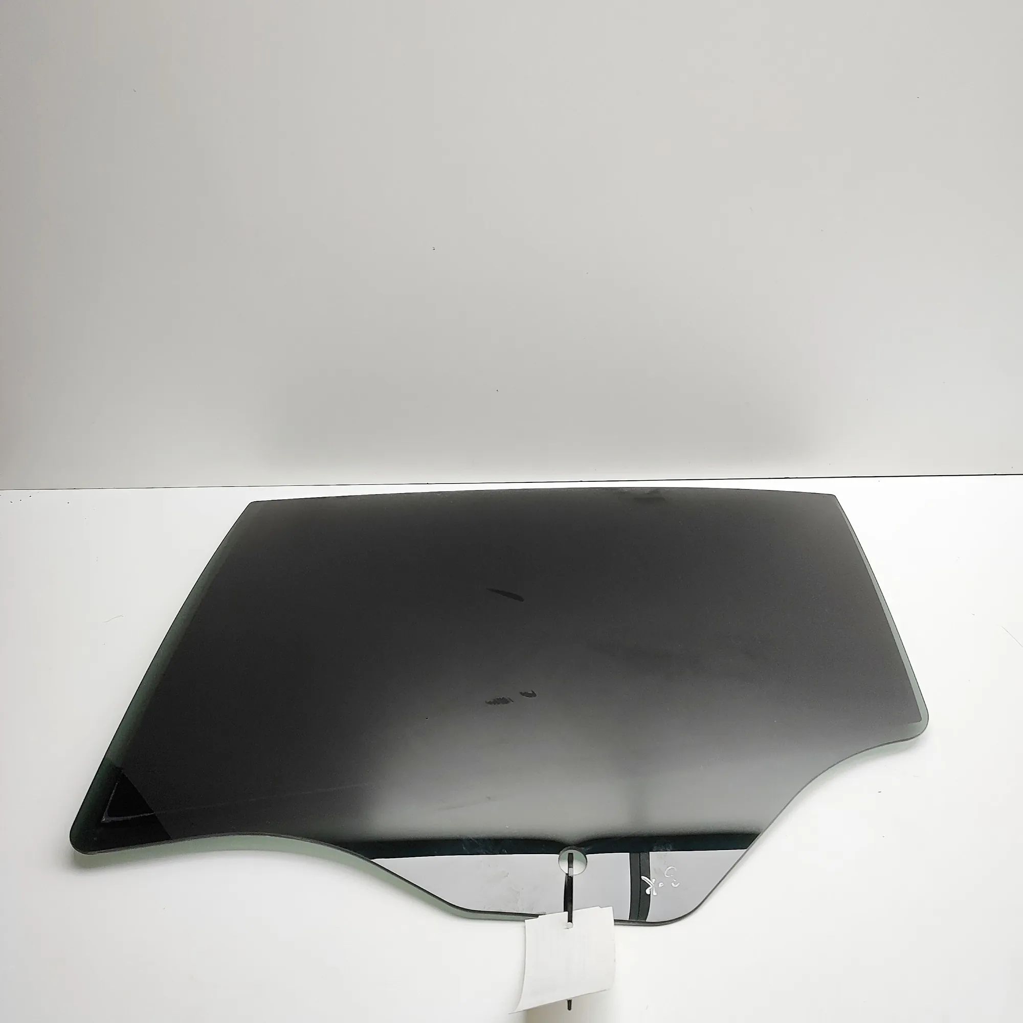 Alfa-Romeo Stelvio Rear Left Door Window Rear Left Door Window — ALFA ROMEO STELVIO (949...