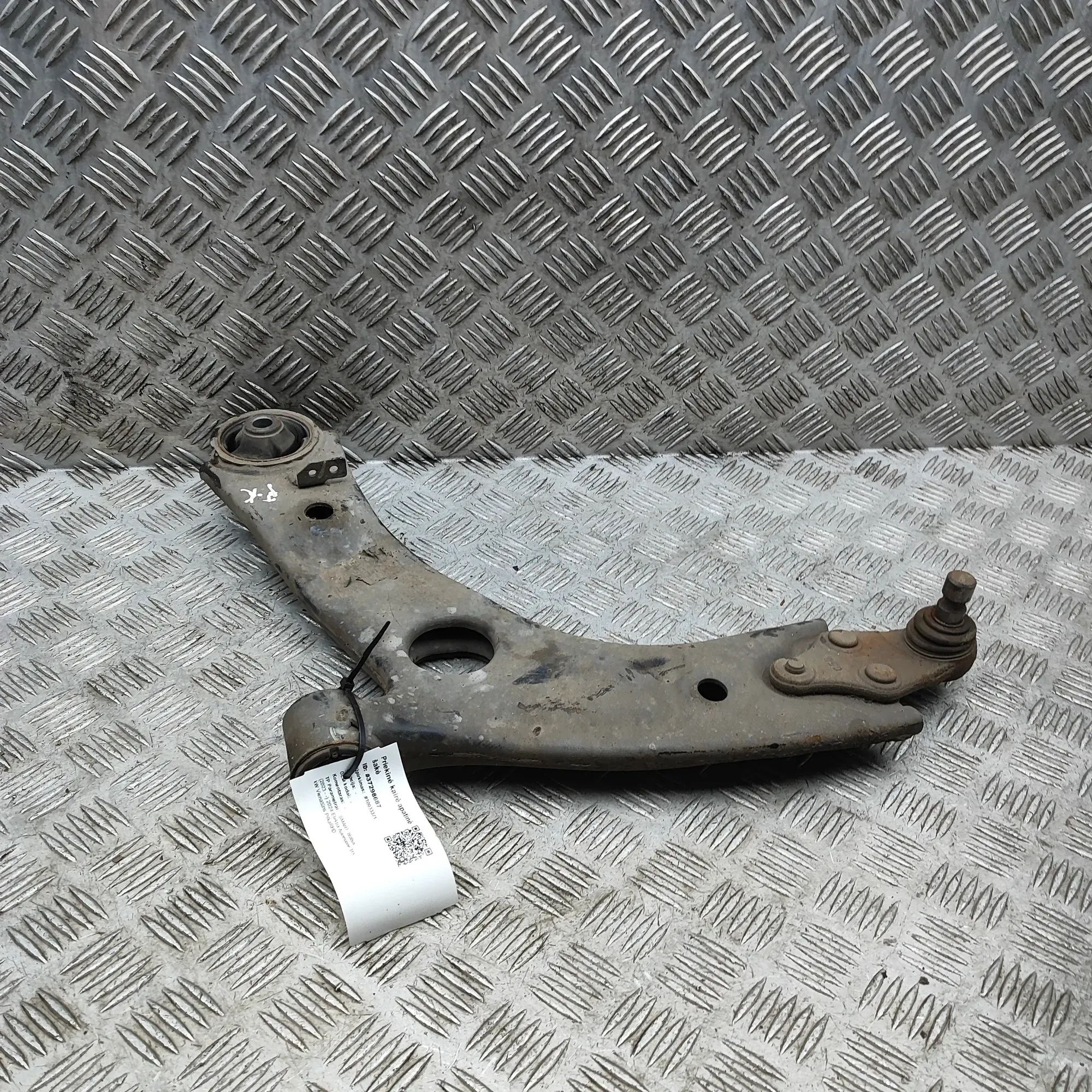 Kia Sorento Front Left Lower Control Arm