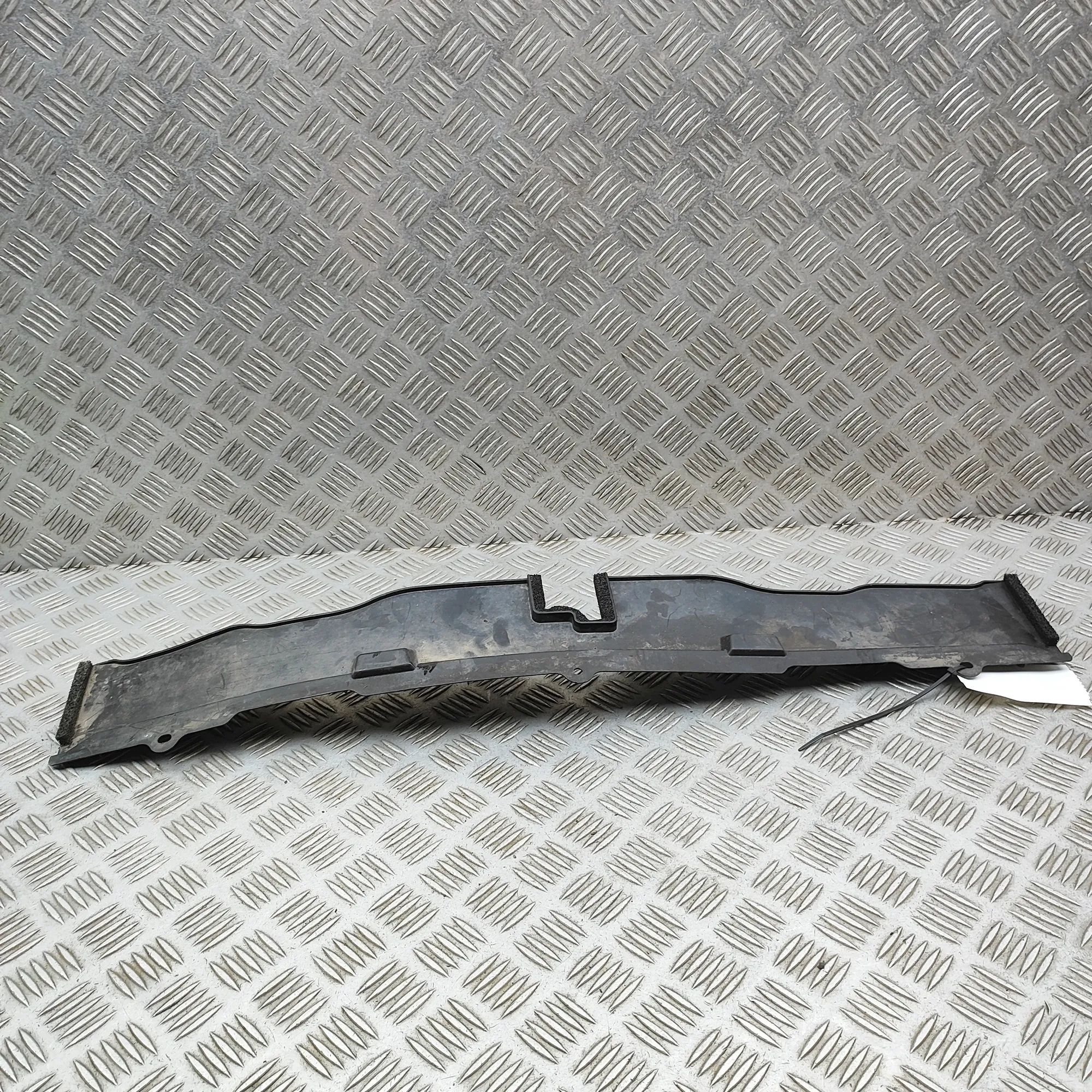 Lexus LS Radiator Air Guide Duct Radiator Air Guide Duct — LEXUS LS (_F4_) (2006...