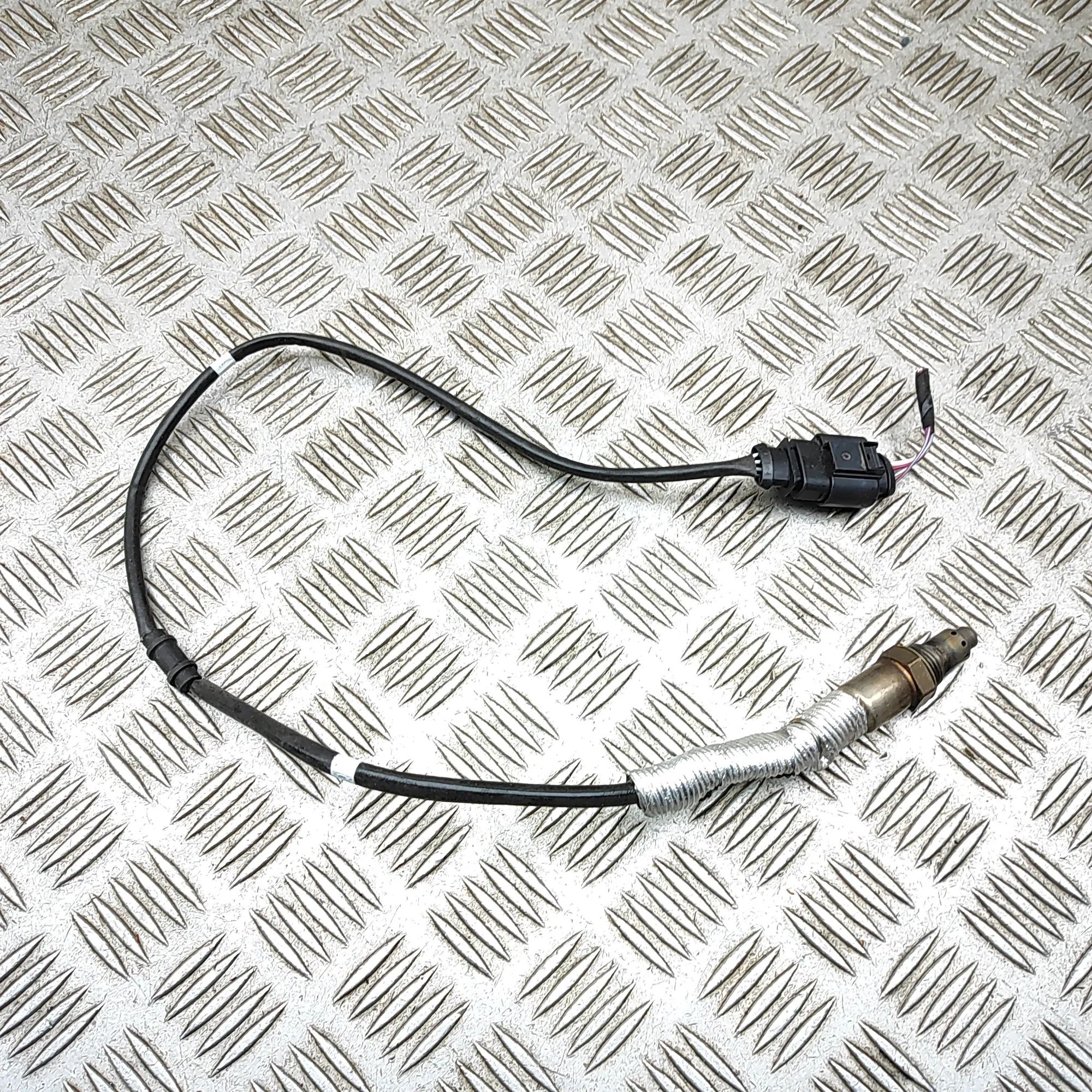 Audi Q3 (F3) Lambda Oxygen Sensor Lambda Oxygen Sensor — AUDI Q3 (F3) (2018-...) ...