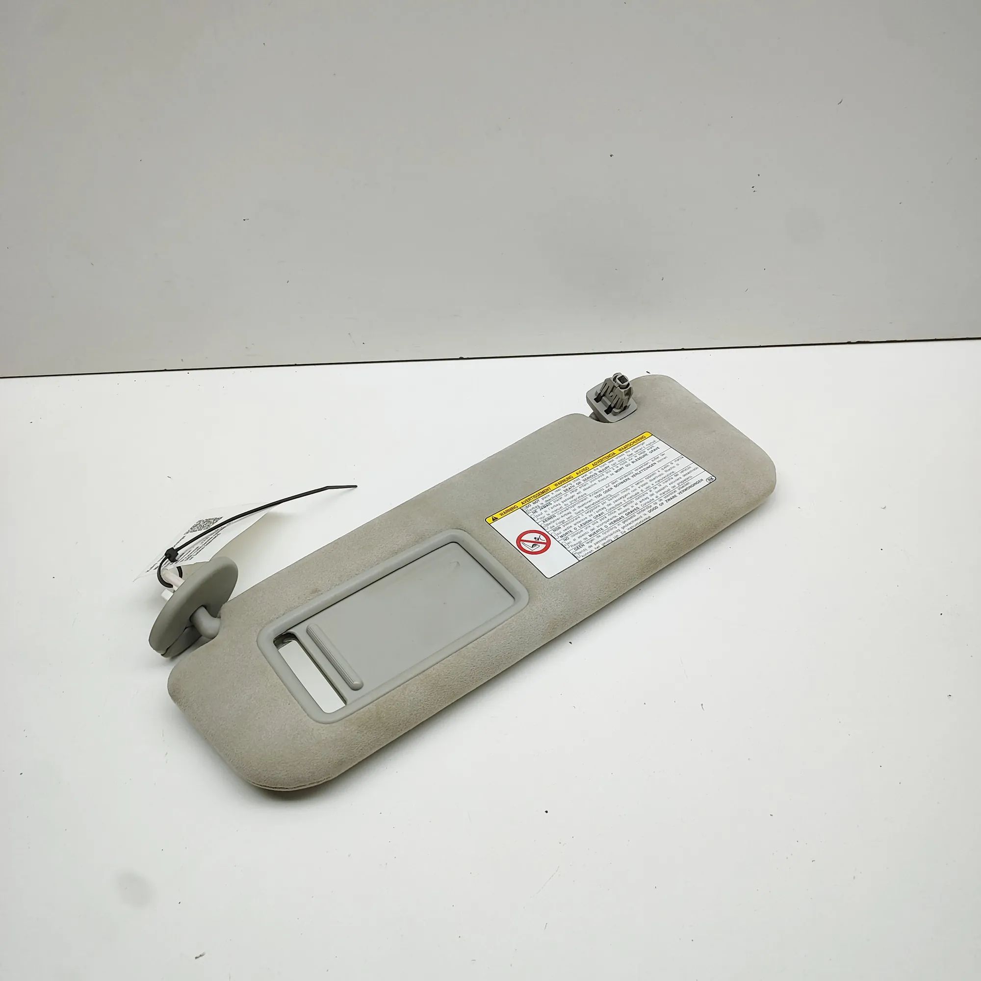 Lexus LS Left Side Sun Visor Left Side Sun Visor — LEXUS LS (_F4_) (2006-......