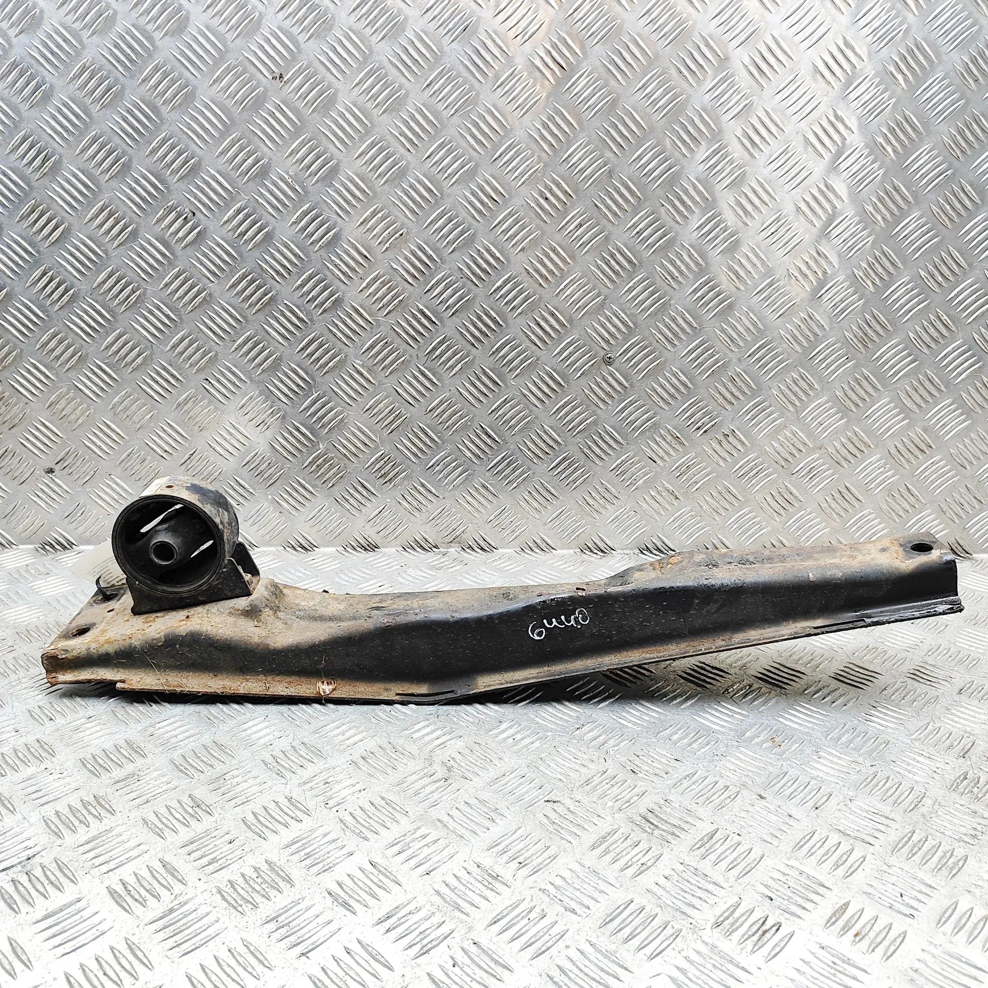 Jeep Compass Engine Mount rear Engine Mount rear — JEEP COMPASS (MK49) (2006-....