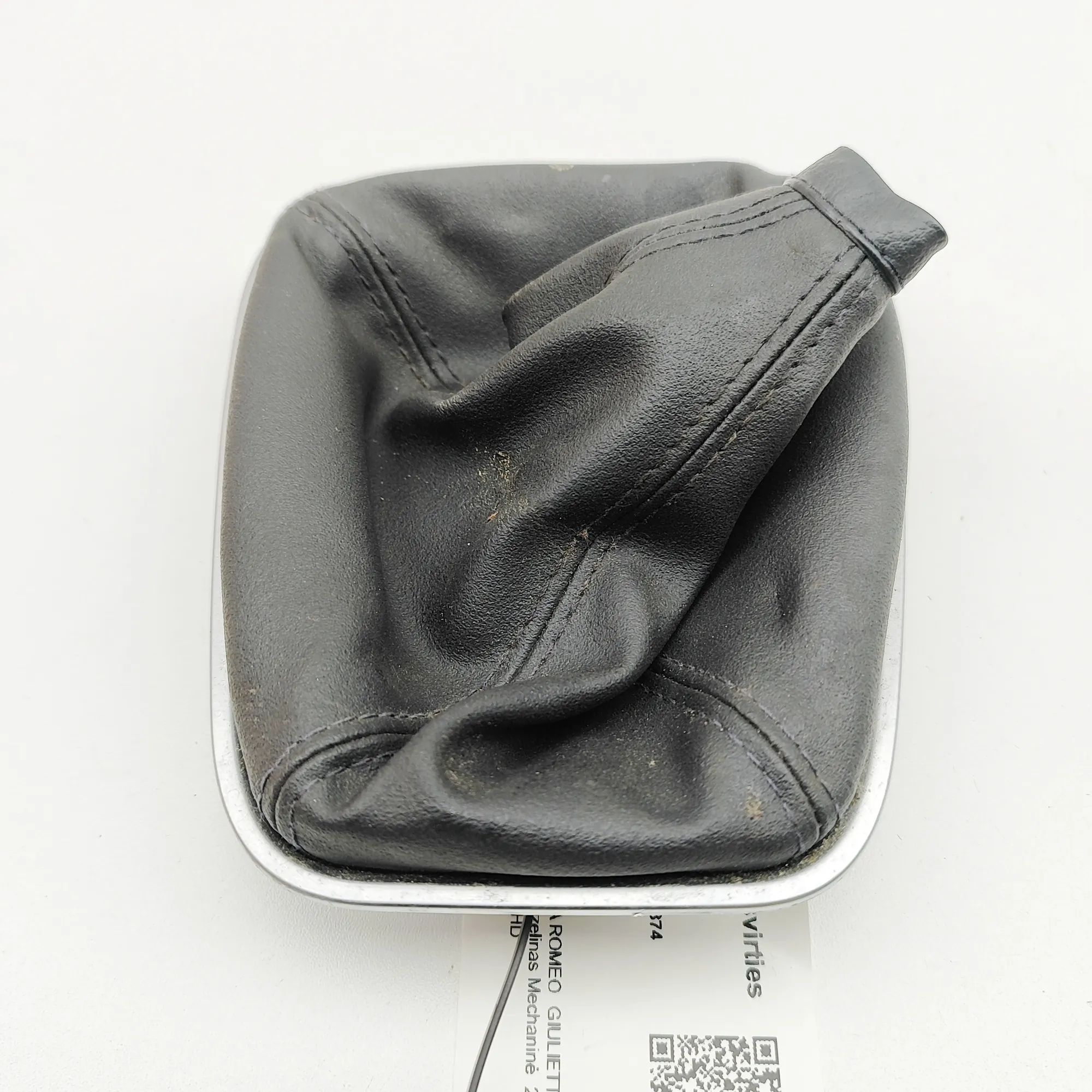Alfa-Romeo Giulietta (940) Leather gear lever gaiter