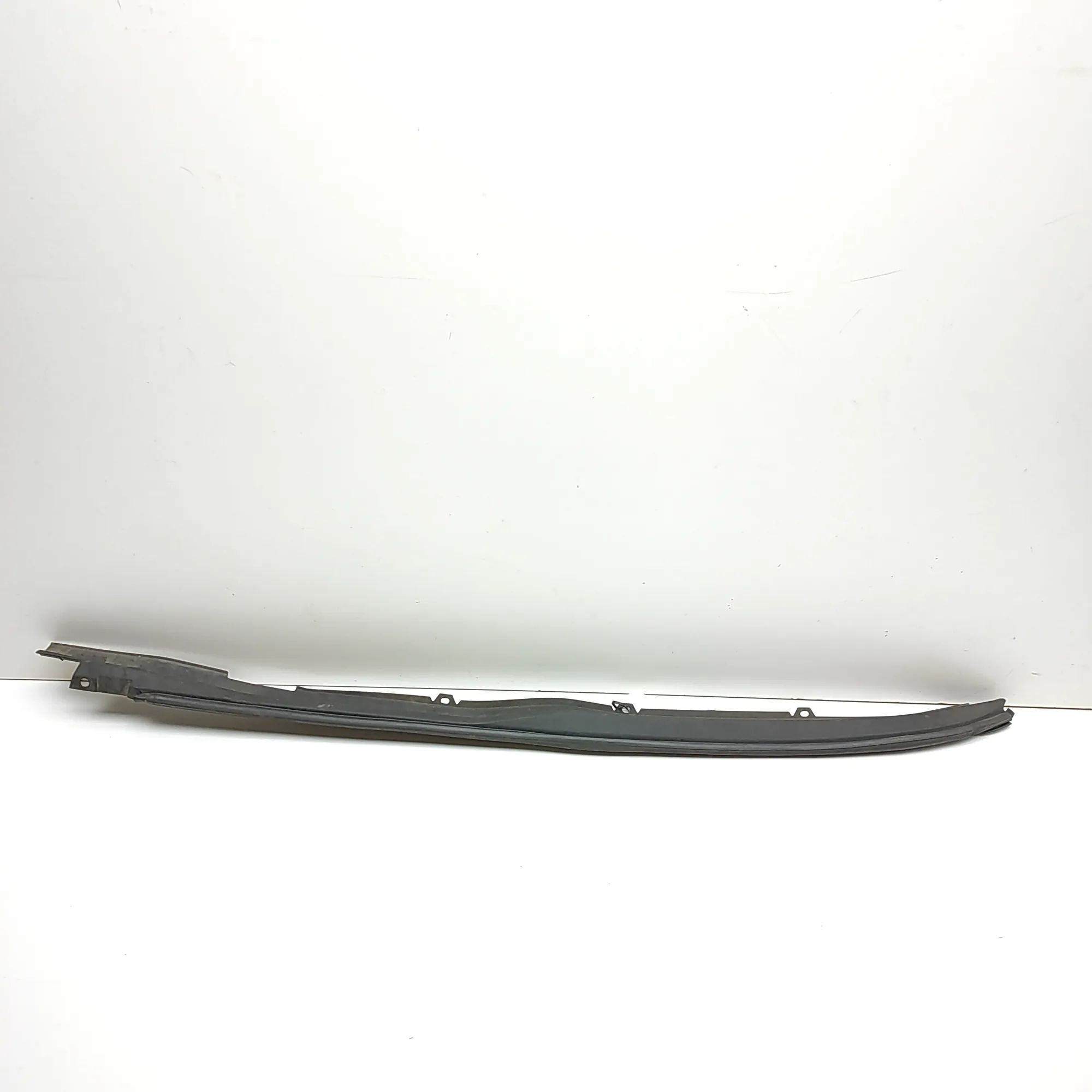 Lexus LS Plastic fender panel — front right Plastic fender panel — front right — LEXUS LS (...
