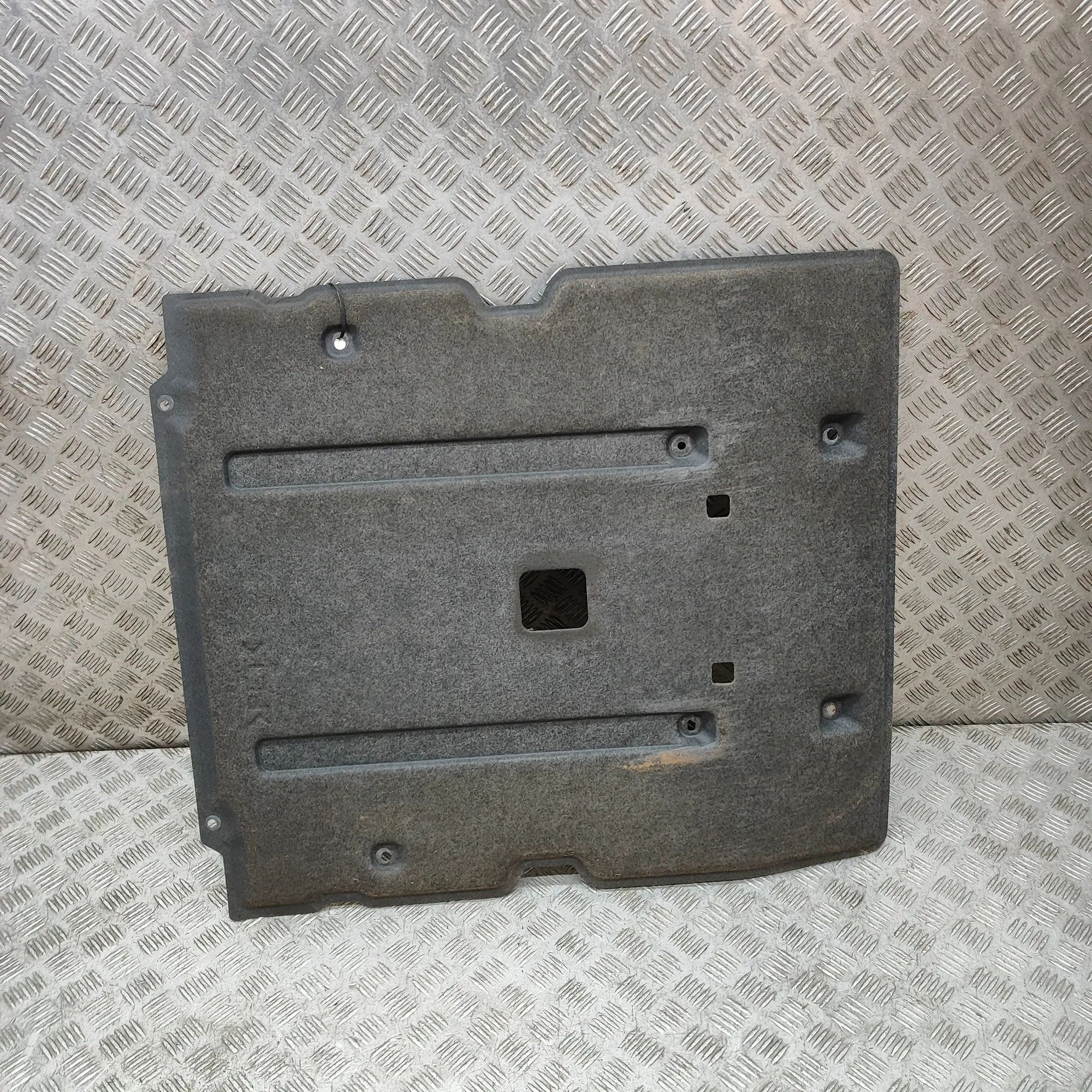 Nissan Ariya Rear Middle Underbody Cover Rear Middle Underbody Cover — NISSAN ARIYA (FE0...