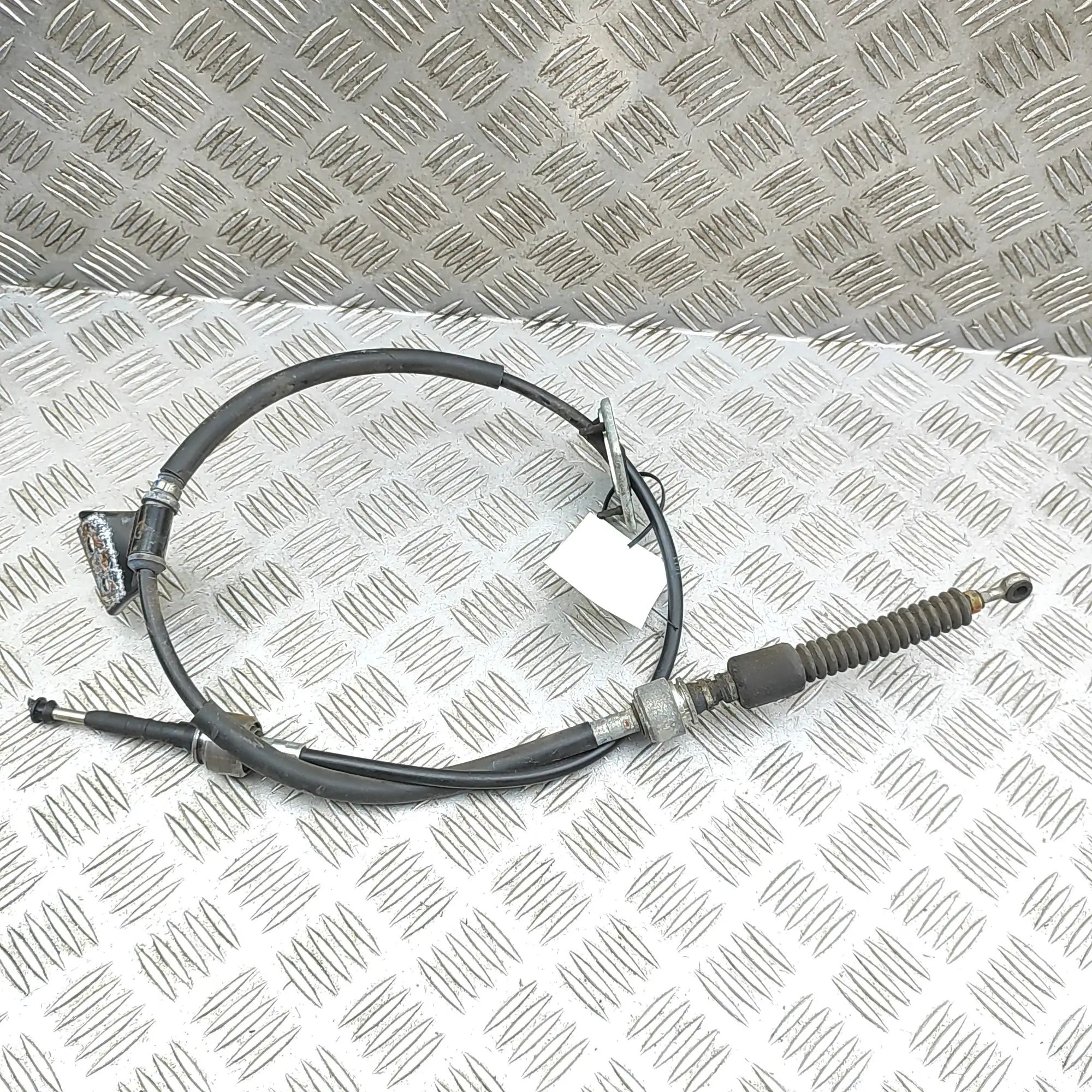Nissan GT-R Gear selector cables