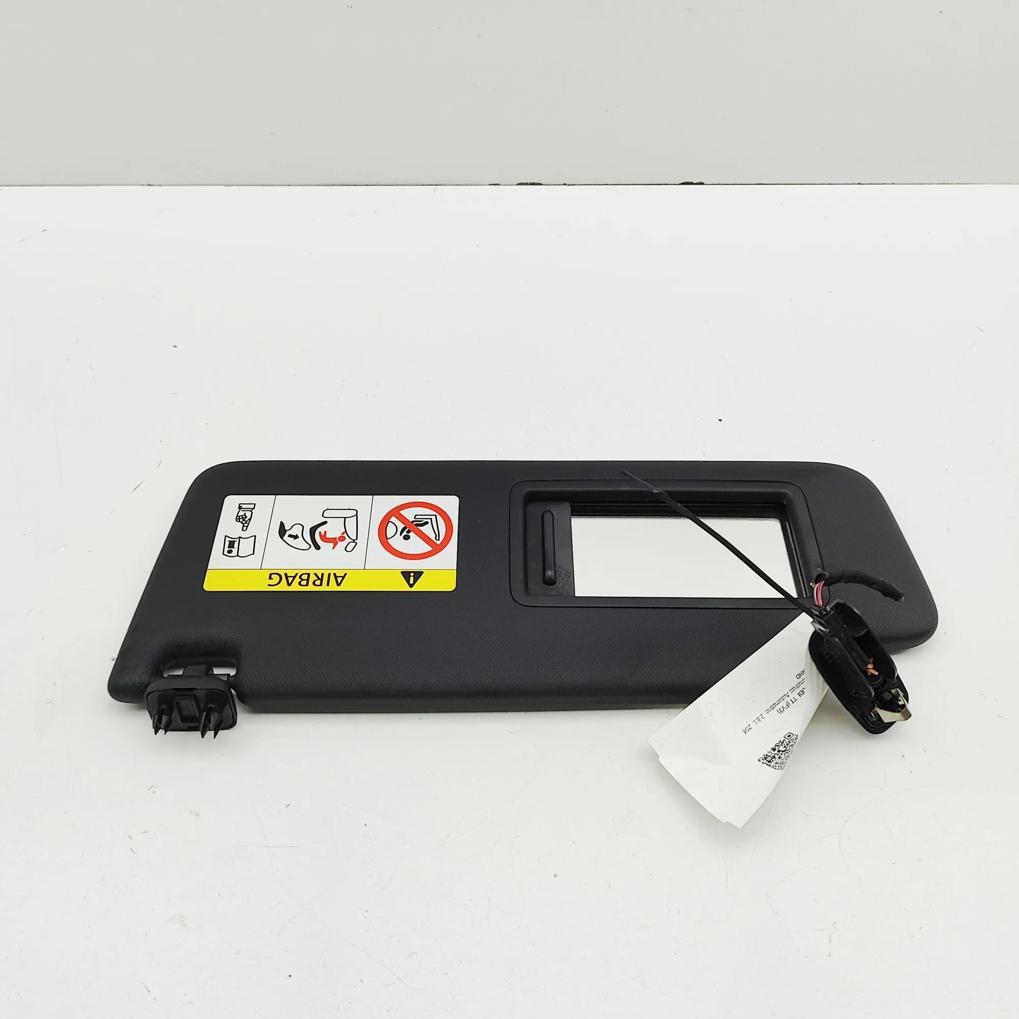 Audi TT (8S) Left Side Sun Visor