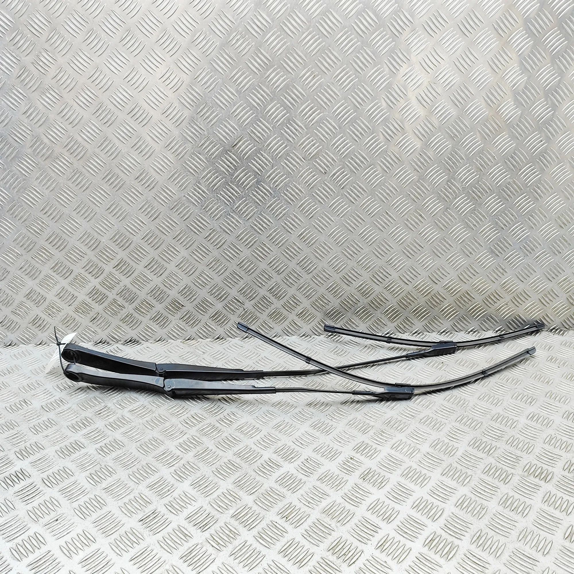 Audi e-tron GT (FW) Front Wiper Arms