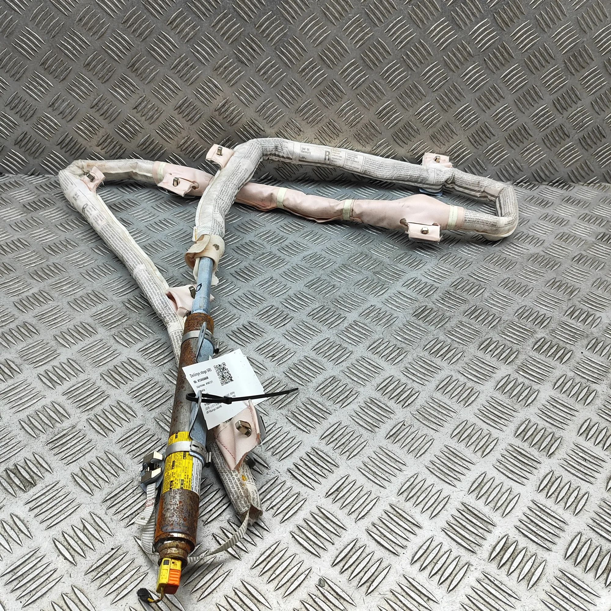 Porsche Cayenne Right Side Roof Safety Curtain SRS
