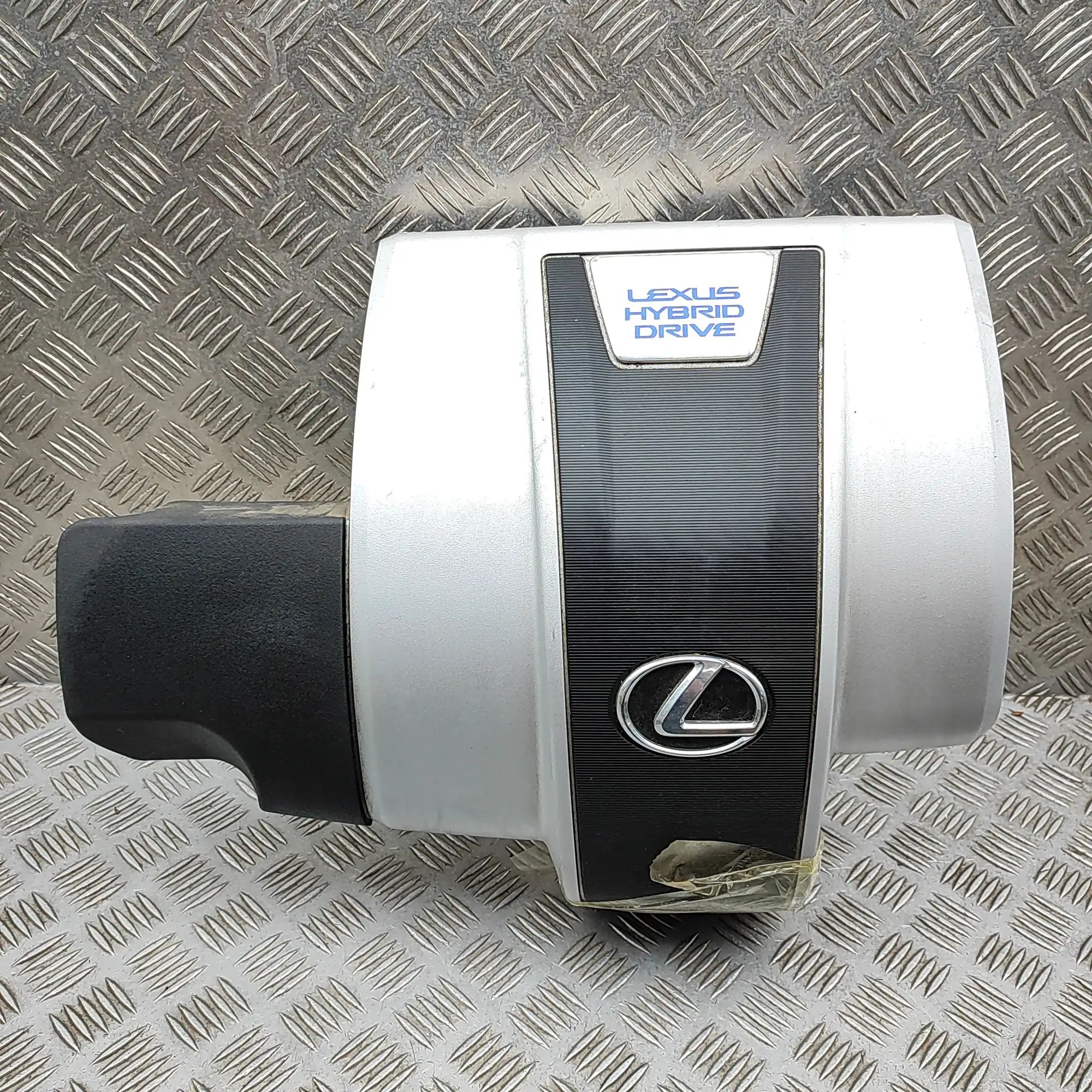 Lexus RX Moottori muovikansi Engine cover — LEXUS RX (_L2_) (2015-...) — 112...