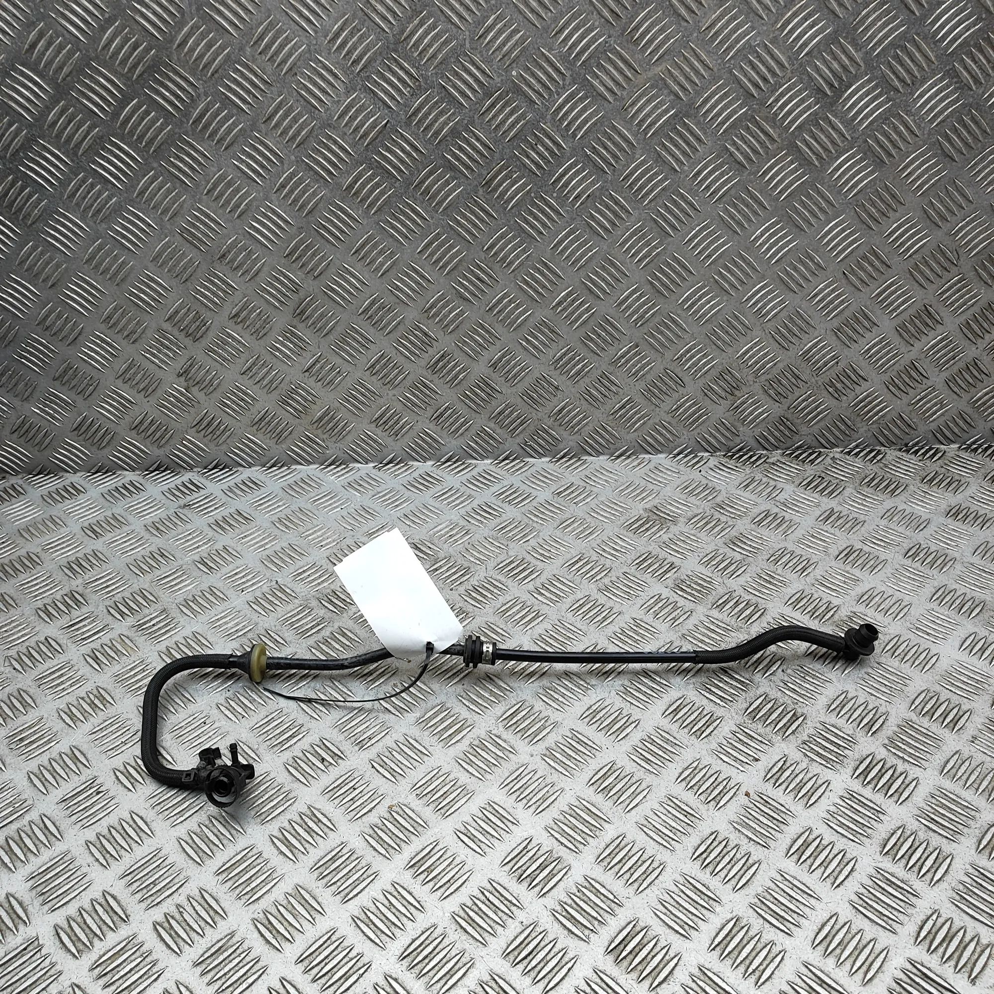 Volvo V40 Vacuum pipe Vacuum pipe — VOLVO V40 (Hatchback) (2012-2019)...