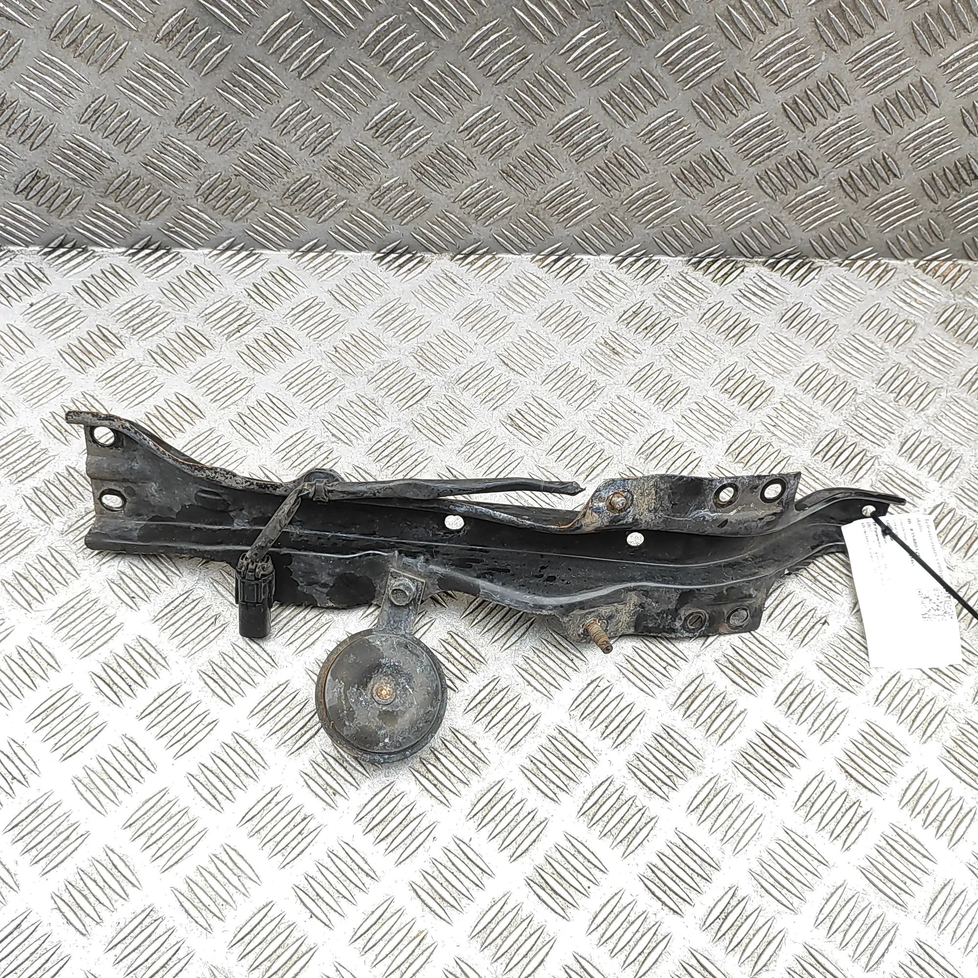 Nissan Leaf Slam Panel Frame Centre Slam Panel Frame Centre — NISSAN LEAF (ZE1) (20...