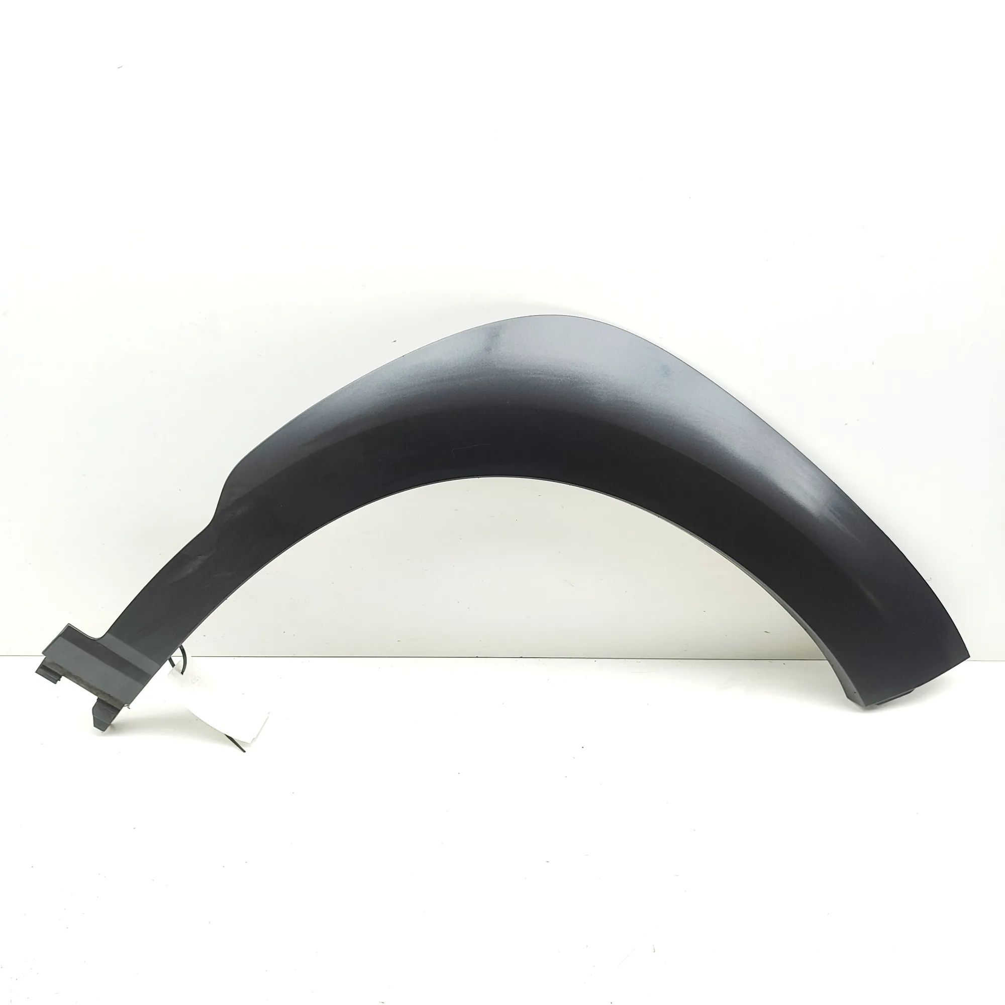 Hyundai Kona Wheel arch trim — front right