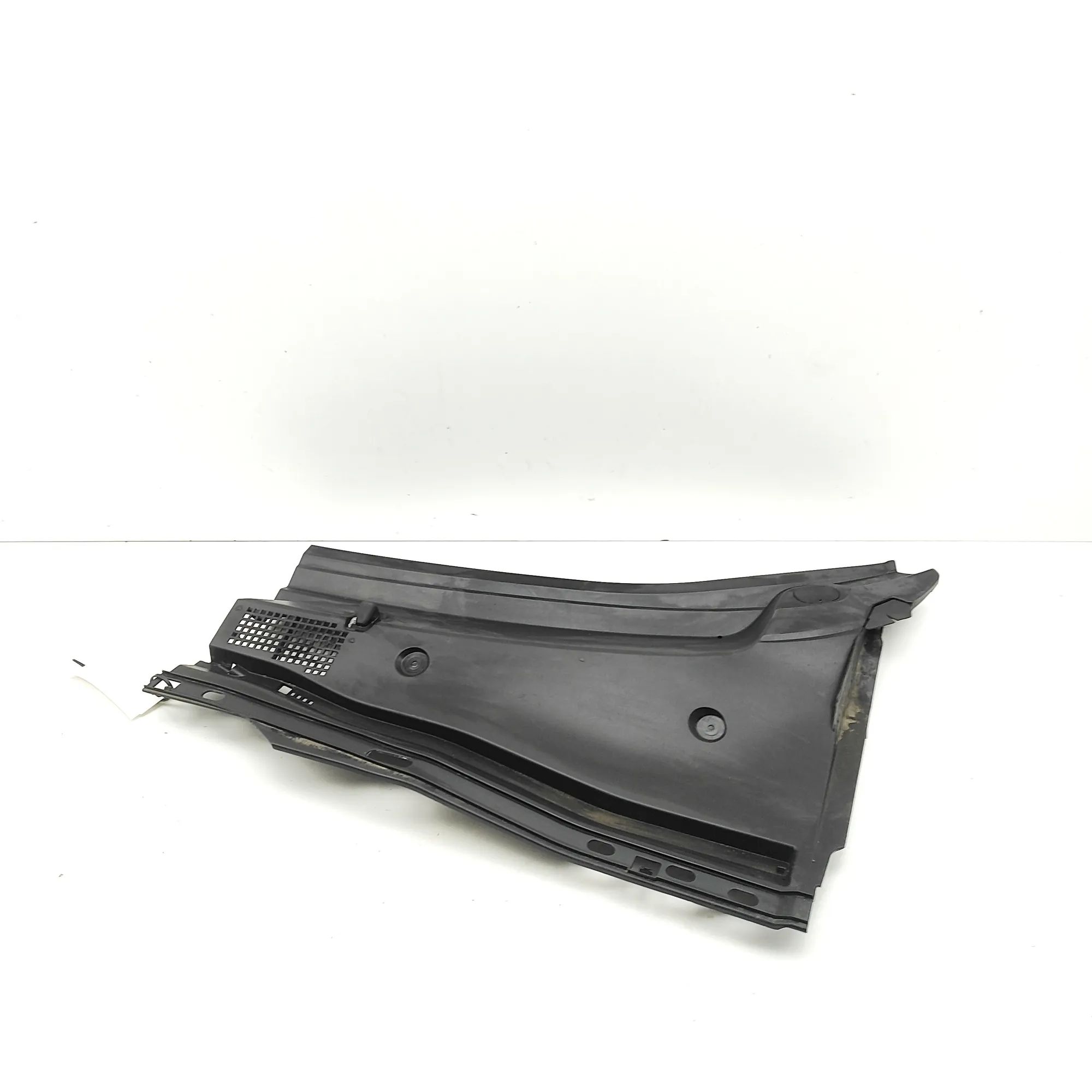 Mazda MX-5 Front Wiper Cowl Trim