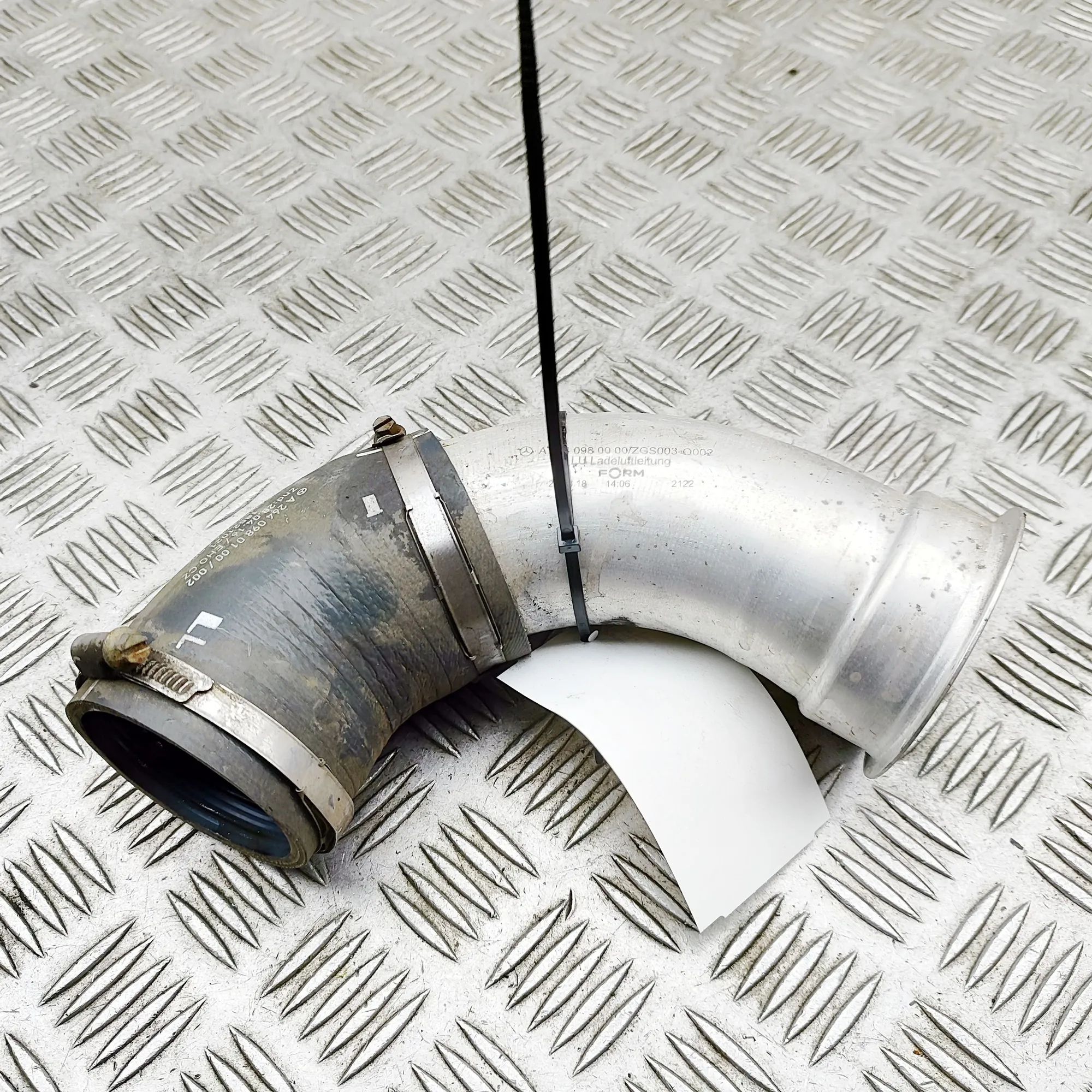 Mercedes-Benz A (W176) Intercooler Hose Pipe