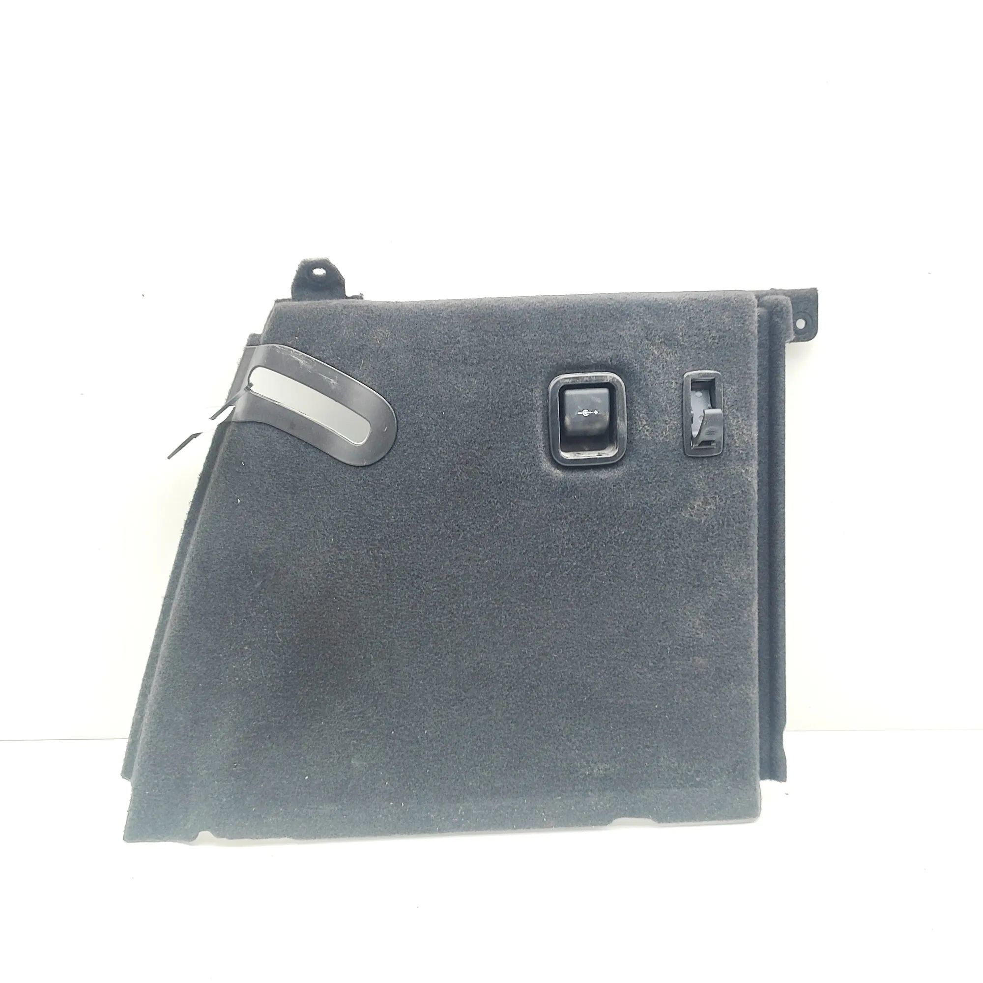 BMW X4 (G02) Right Side Trunk Trim
