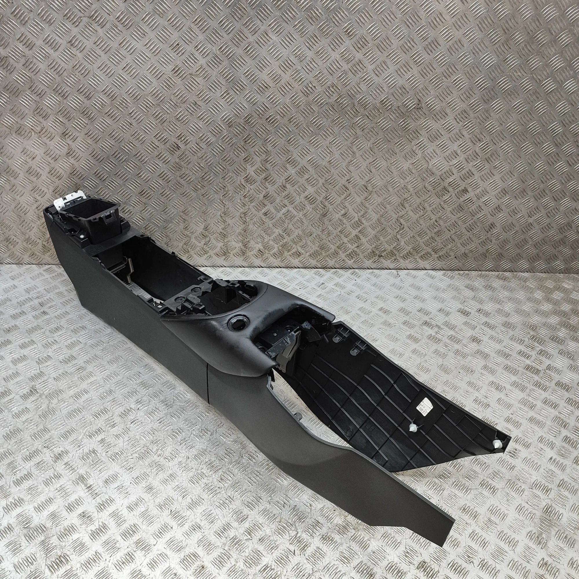 Nissan Juke center console