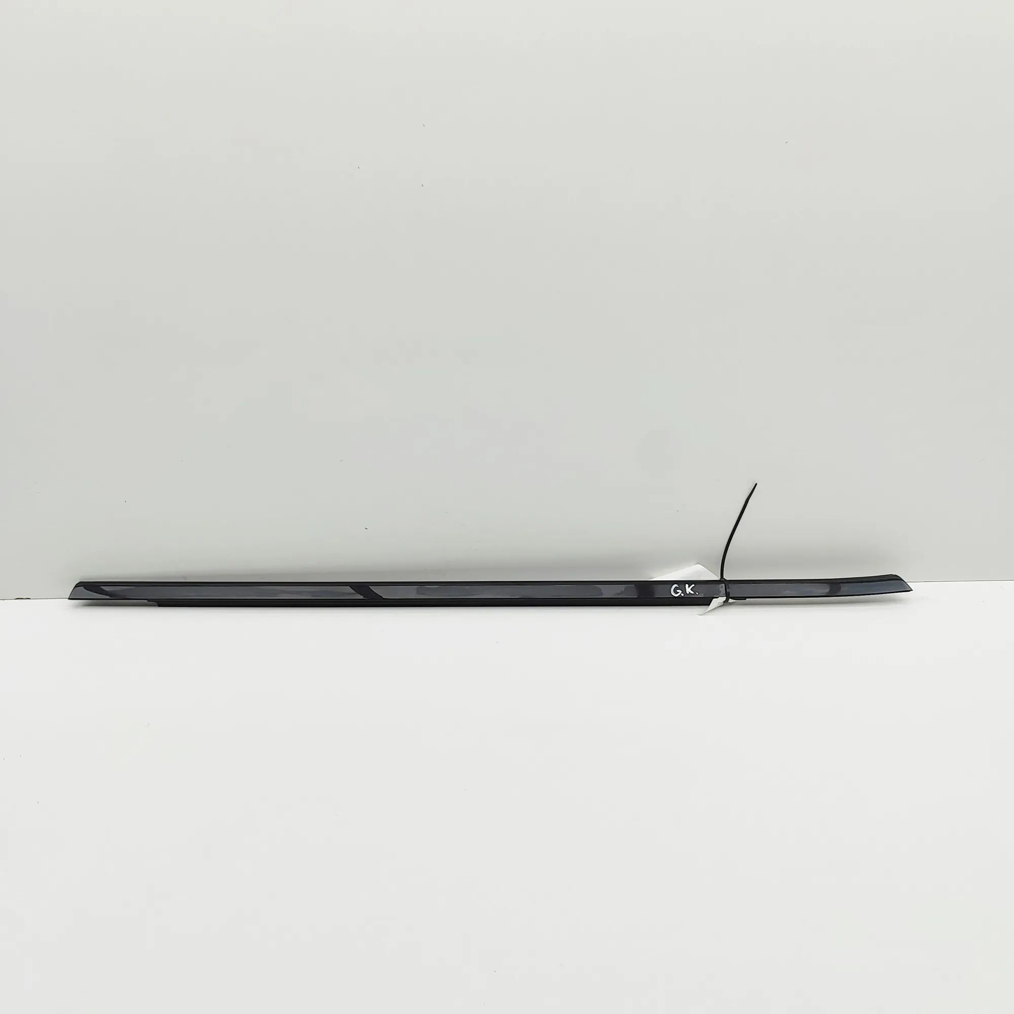 Audi Q3 (F3) Door window strip — rear left Door window strip — rear left — AUDI Q3 (Sportb...