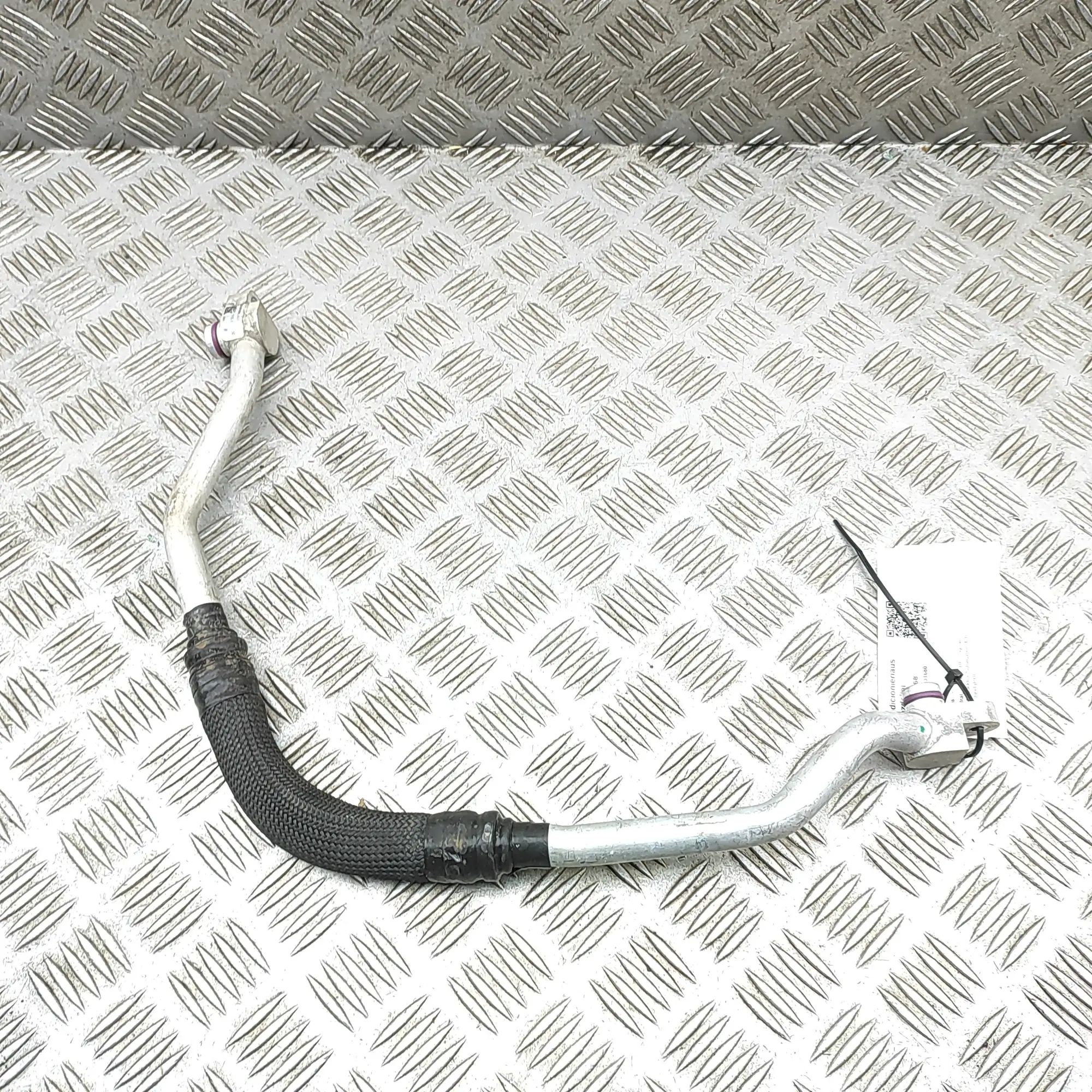 Porsche Taycan A/C Air Con Hose Pipe