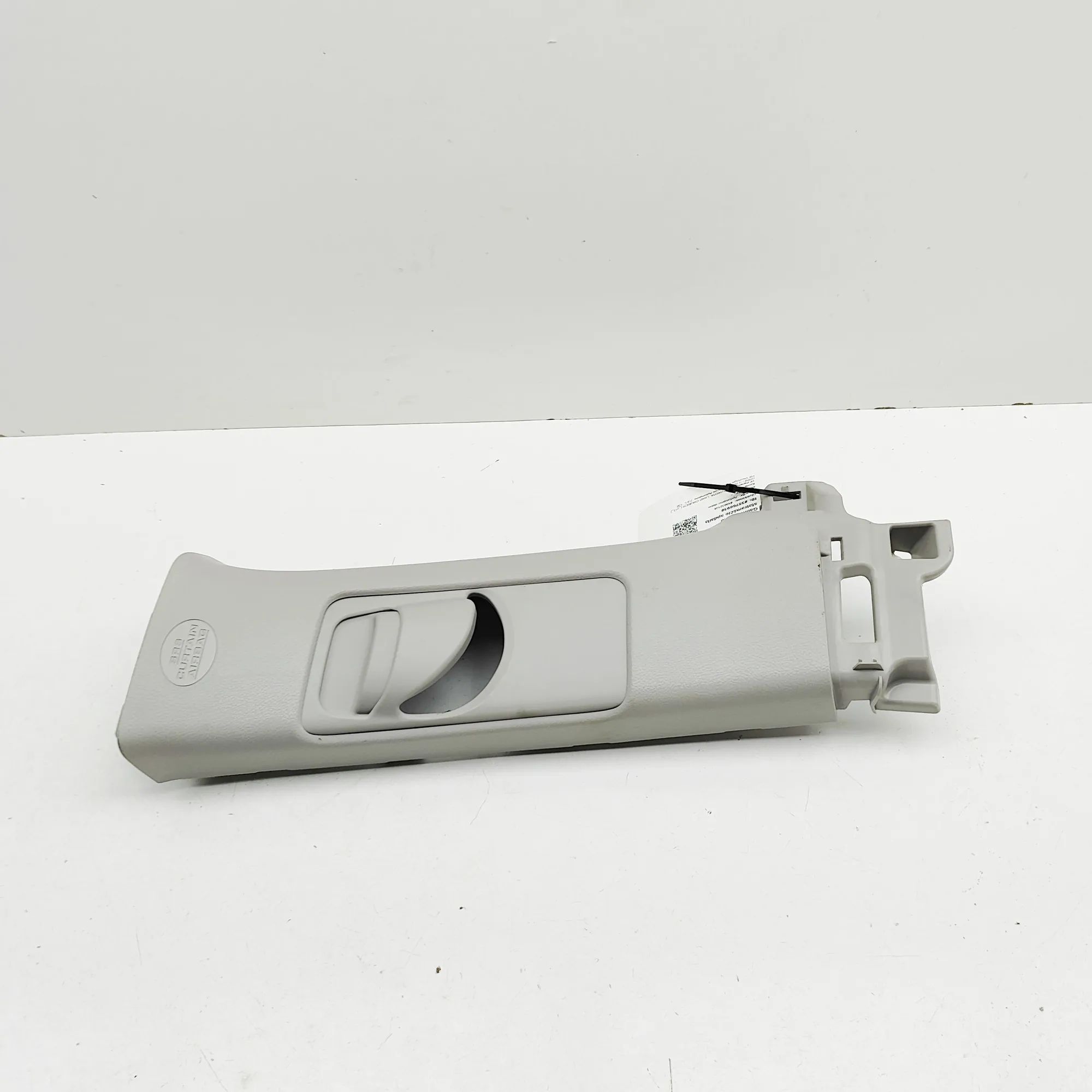 Toyota Land Cruiser 150 Right Side Pillar Trim Right Side Pillar Trim — TOYOTA LAND CRUISER (_...