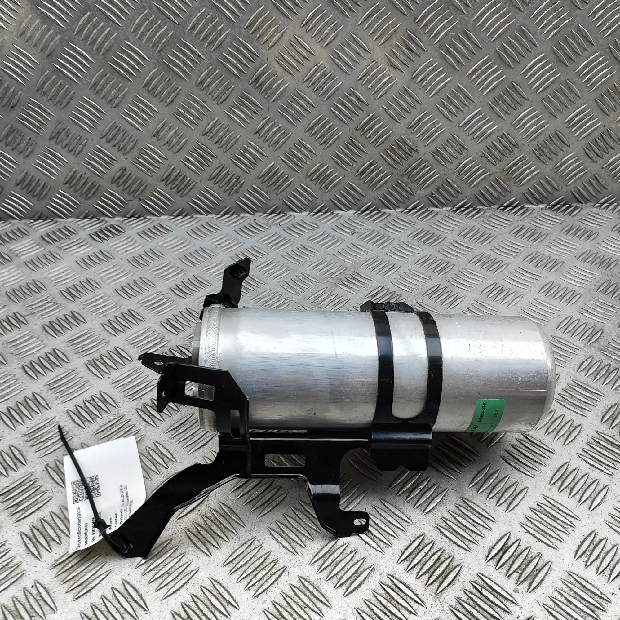 Nissan Ariya Air-conditioning receiver-drier Air-conditioning receiver-drier — NISSAN ARIYA ...