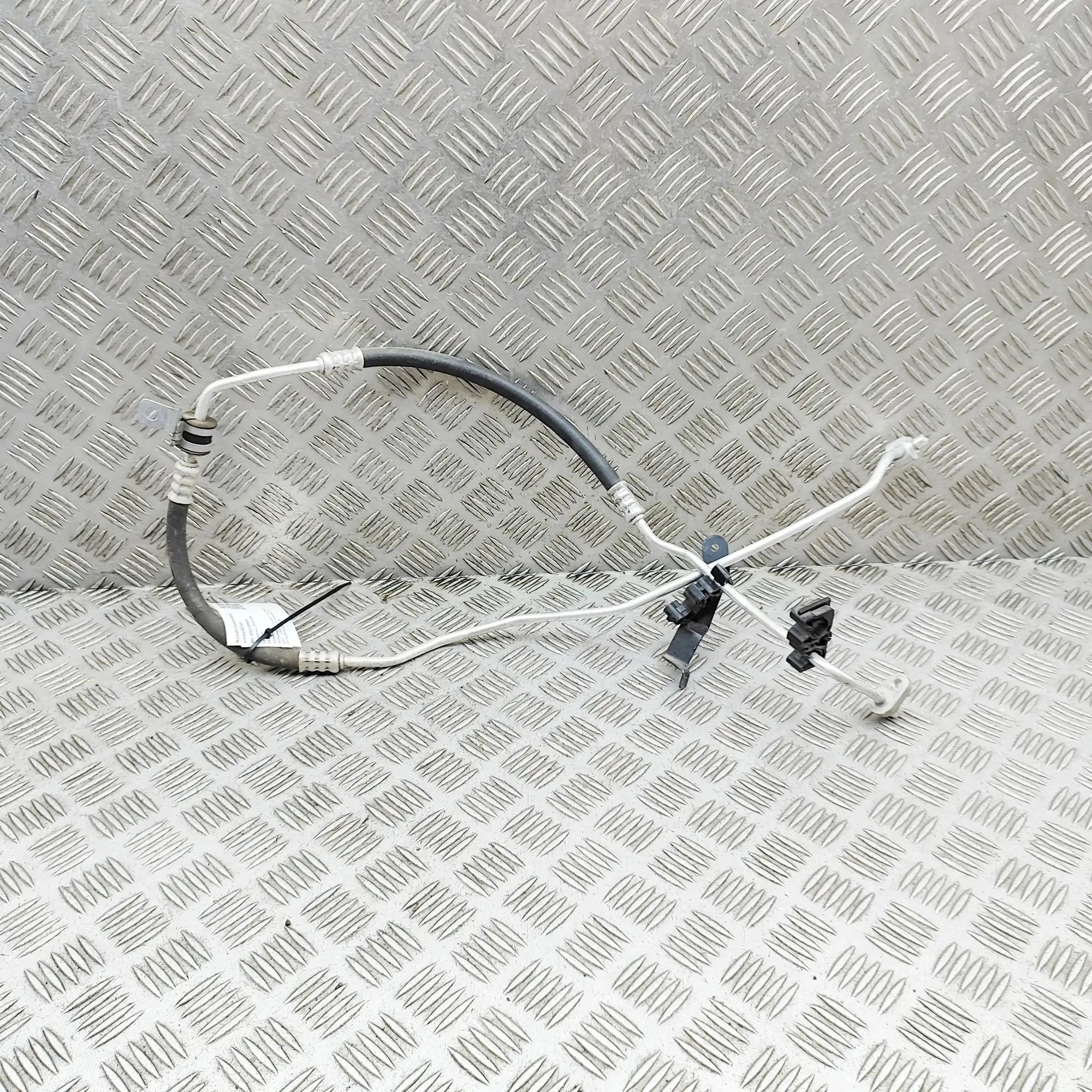 Renault Zoe A/C Air Con Hose Pipe A/C Air Con Hose Pipe — RENAULT ZOE (BFM_) (201...