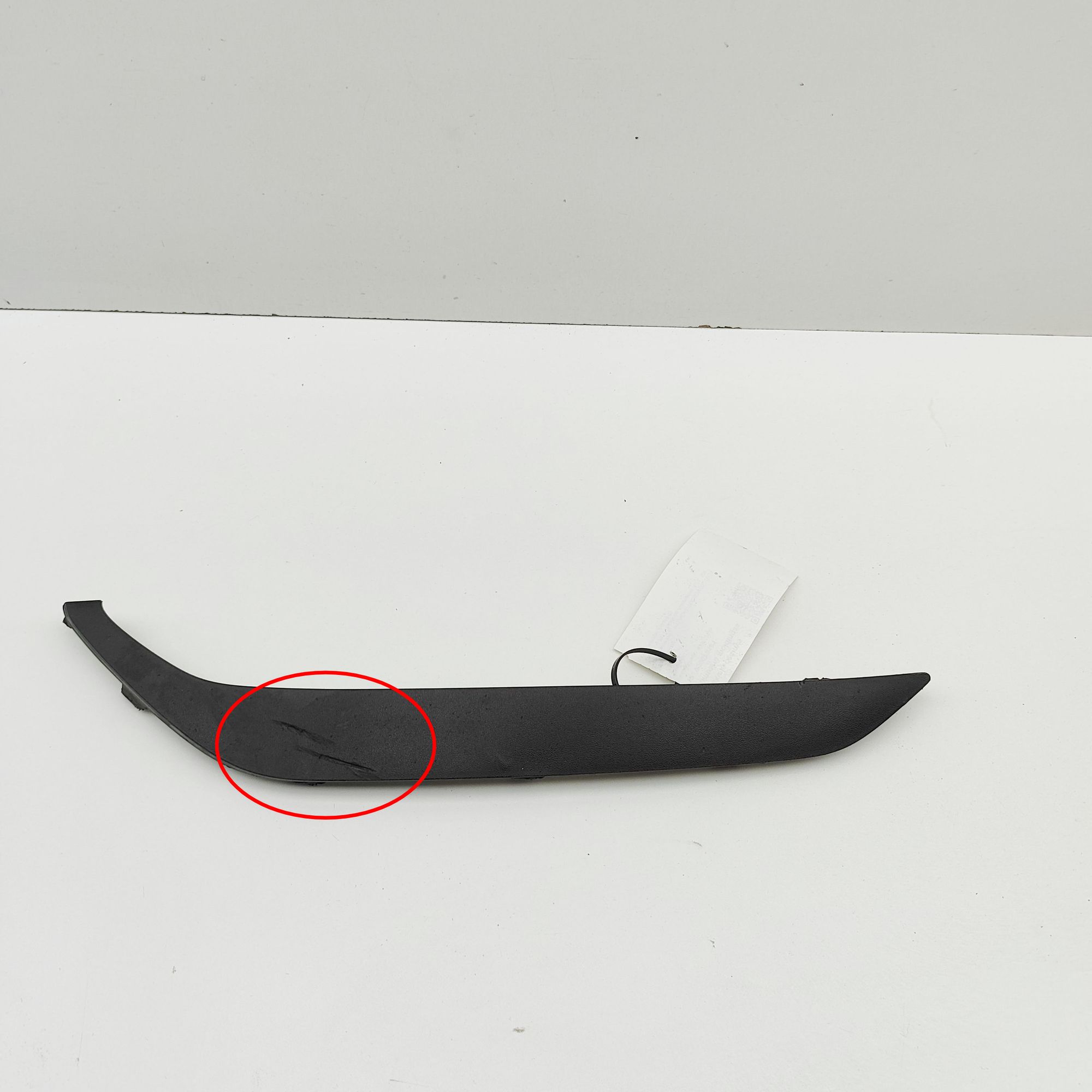 Hyundai Tucson Bumper moulding — front right Bumper moulding — front right — HYUNDAI TUCSON ...
