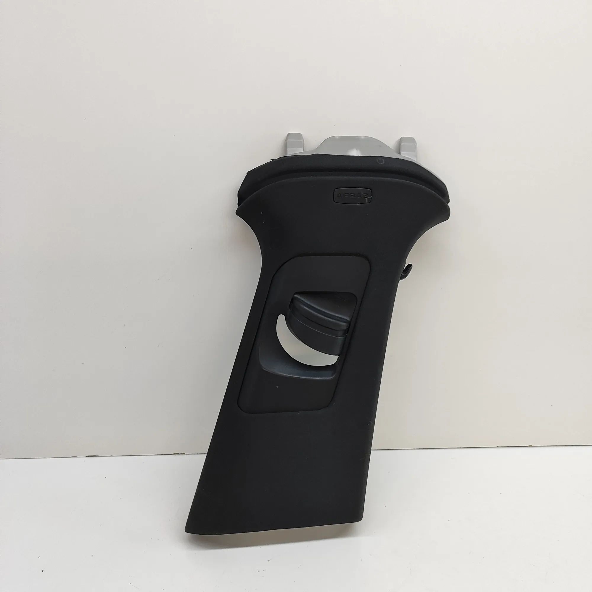 Porsche Cayenne B-pillar trim — right B-pillar trim — right — PORSCHE CAYENNE (Coupe ...