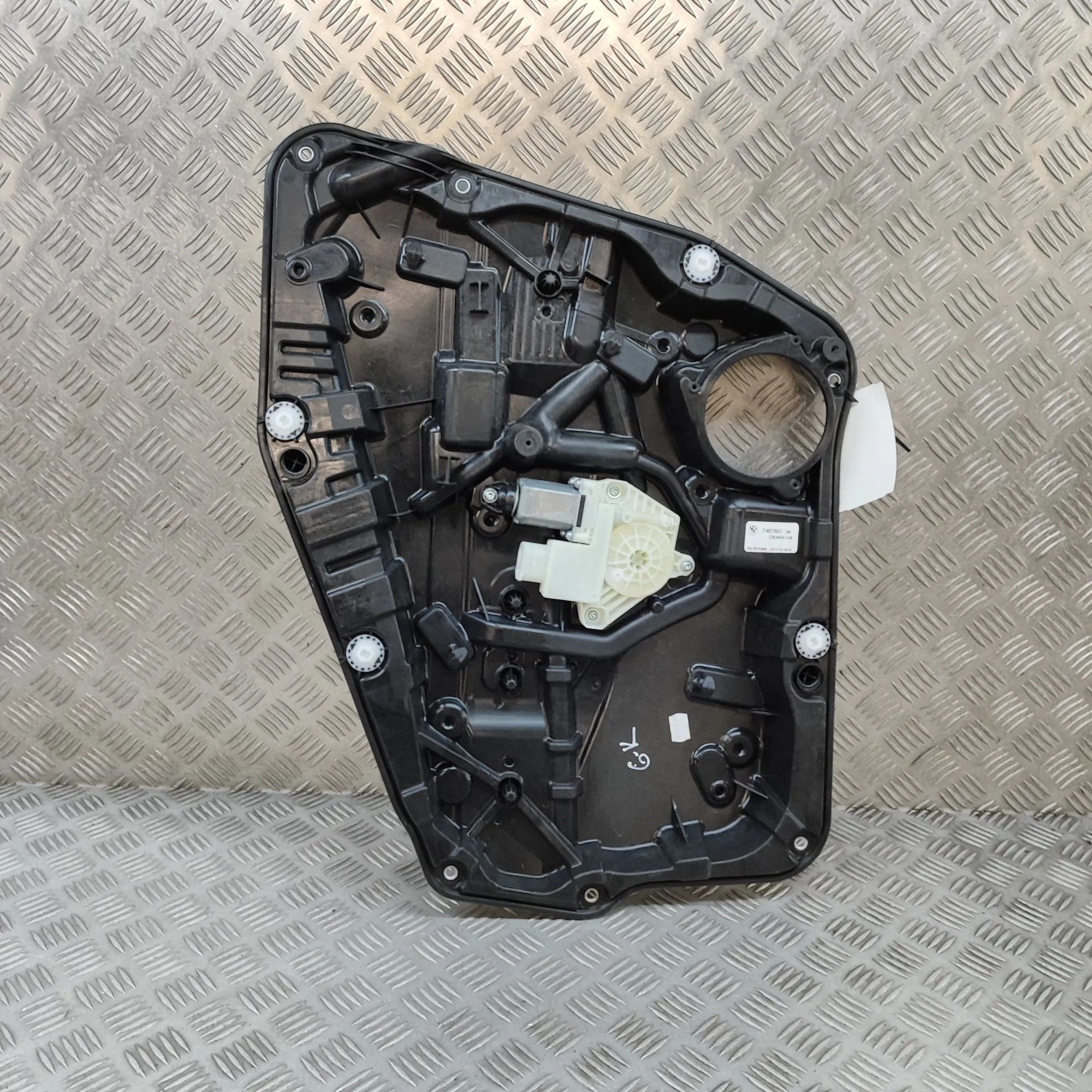 BMW X3 / iX3 (G01) Rear Left Door Window Regulator Rear Left Door Window Regulator — BMW X3 (G01, ...