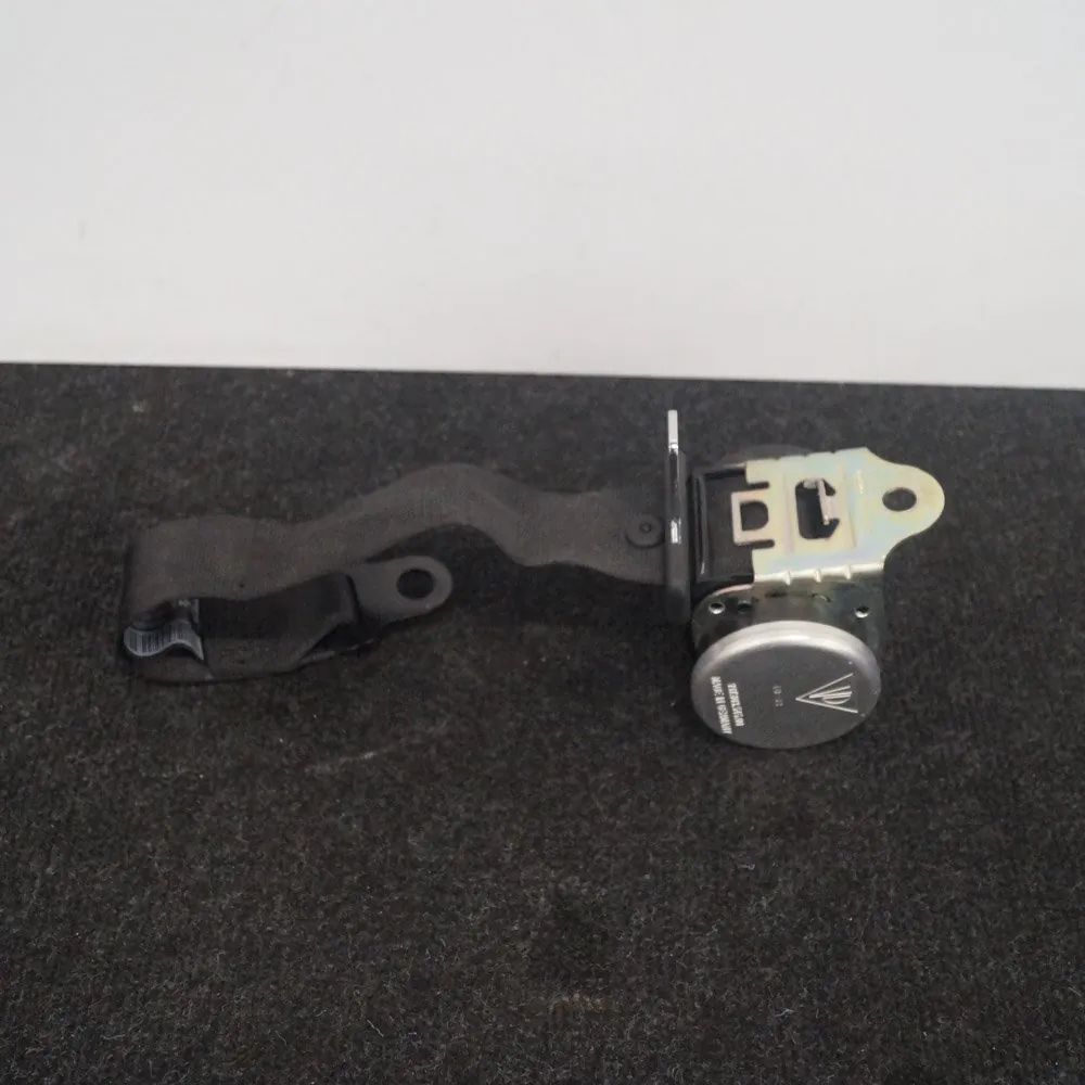 Porsche 911 (997) Rear Left Seatbelt Rear Left Seatbelt — PORSCHE 911 (Targa 997) (2...
