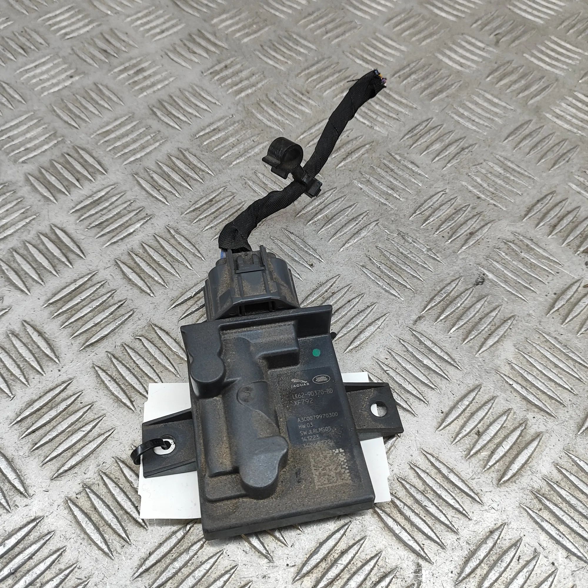 Land Rover Range Rover Sport (L461) Fuel Pump Control Unit Fuel Pump Control Unit — LAND ROVER RANGE ROVER...