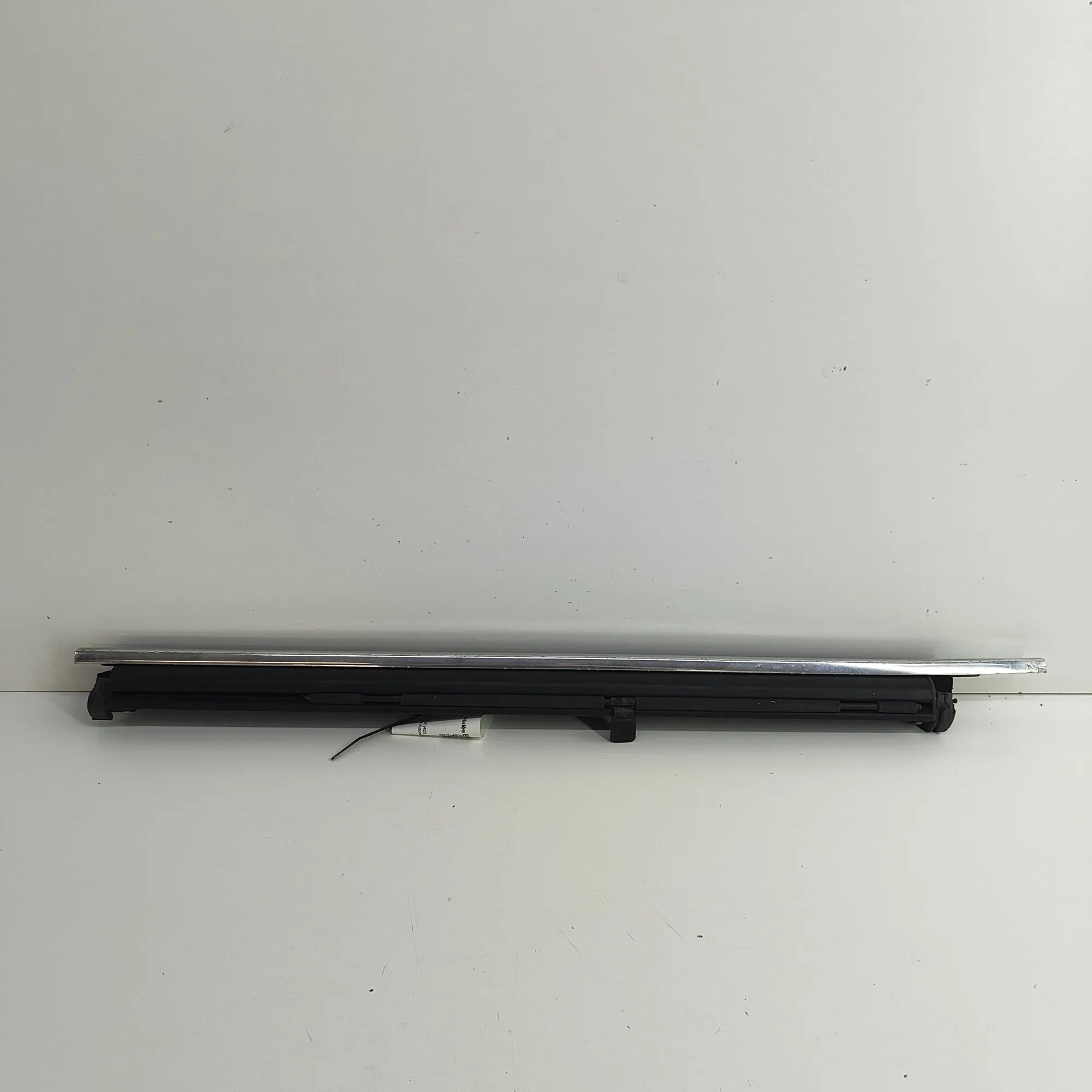 Audi A8 (D2) Rear Left Door Sun Blind Roller